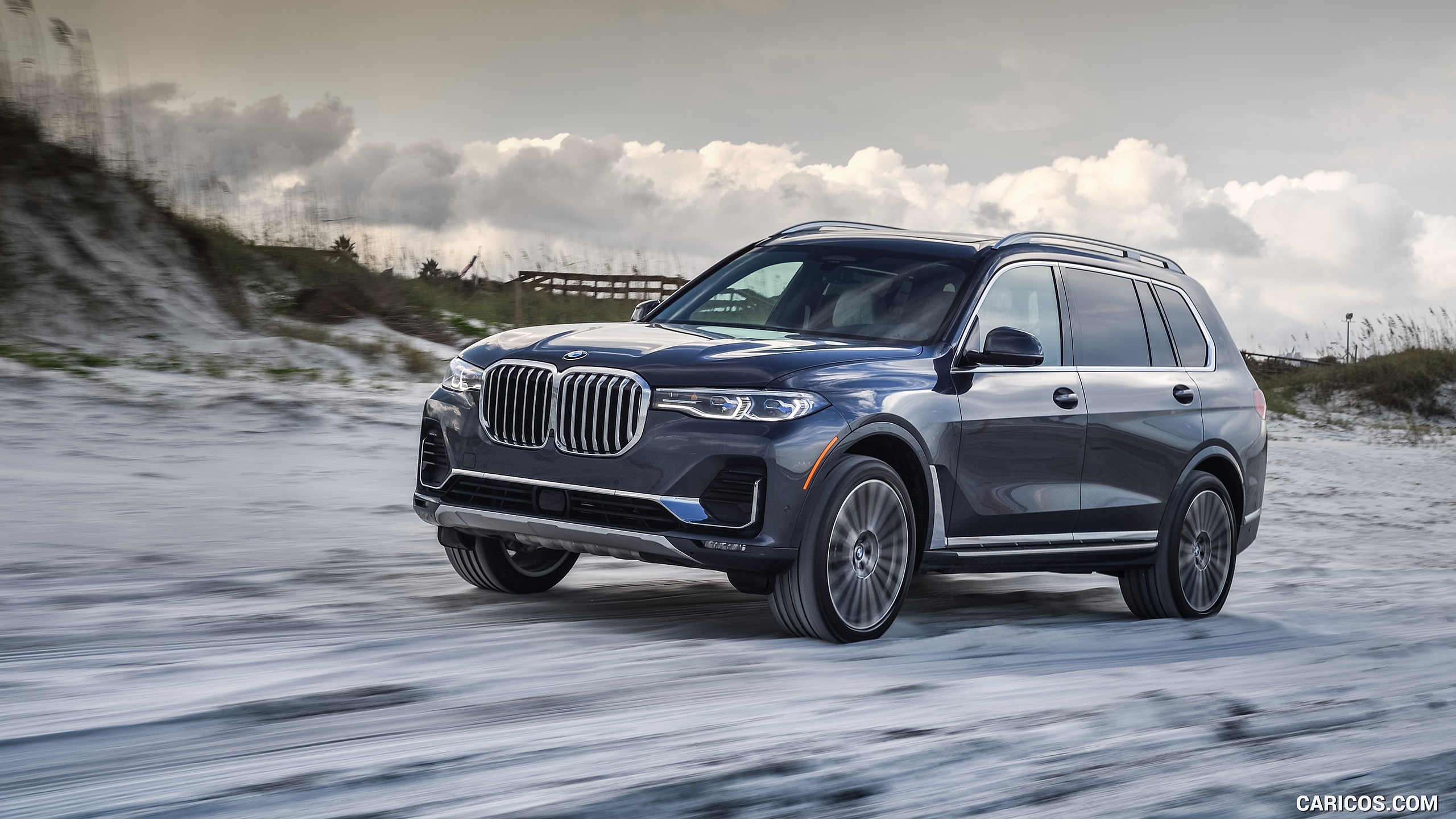 Bmw X7 Wallpapers