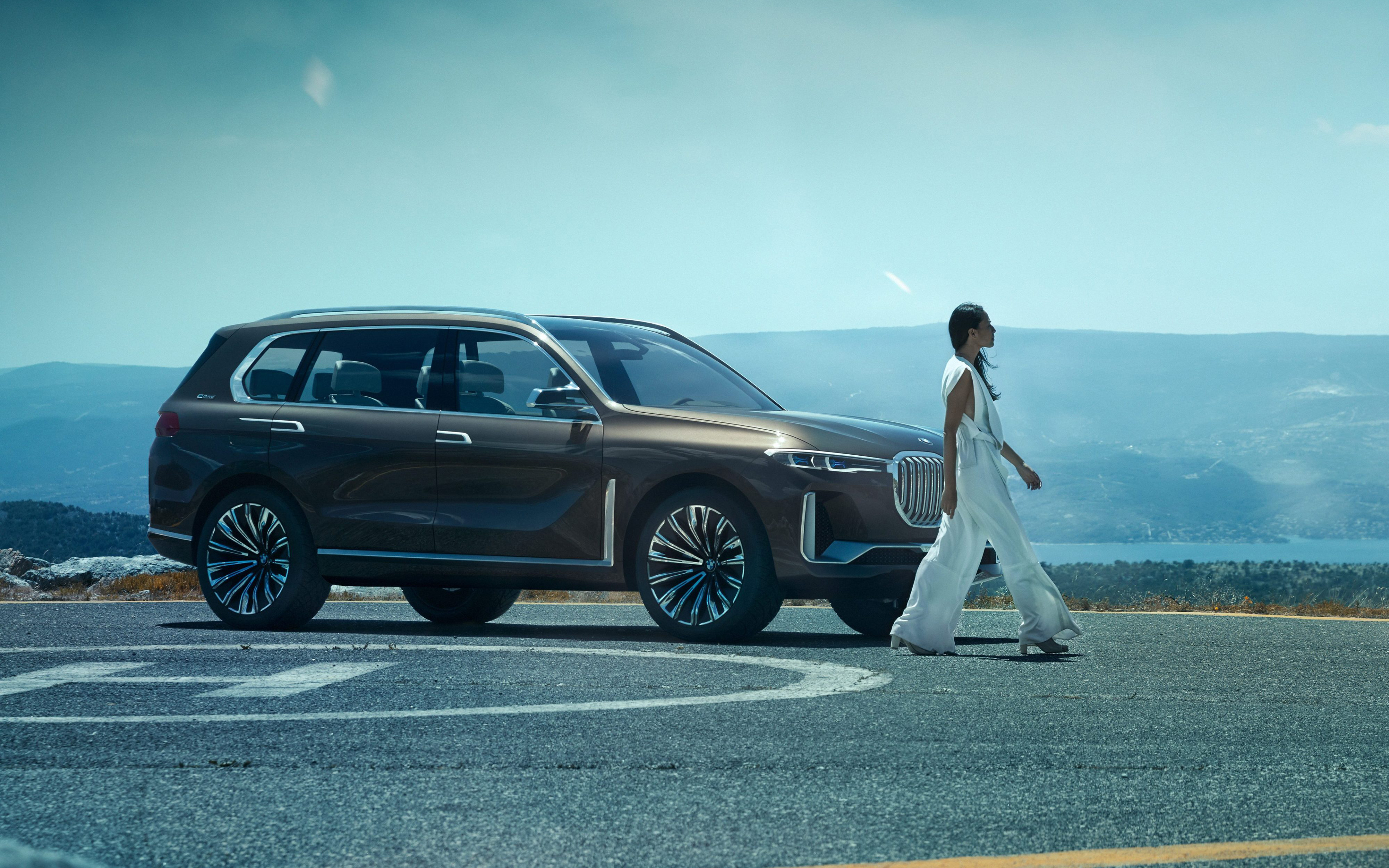 Bmw X7 Wallpapers