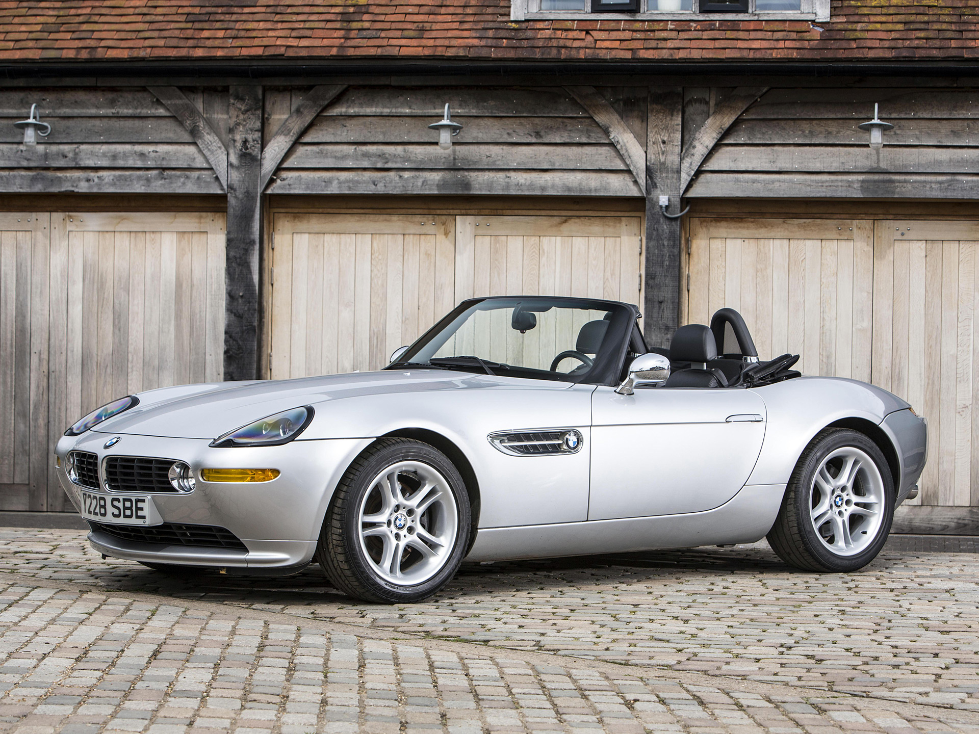 Bmw Z8 Wallpapers