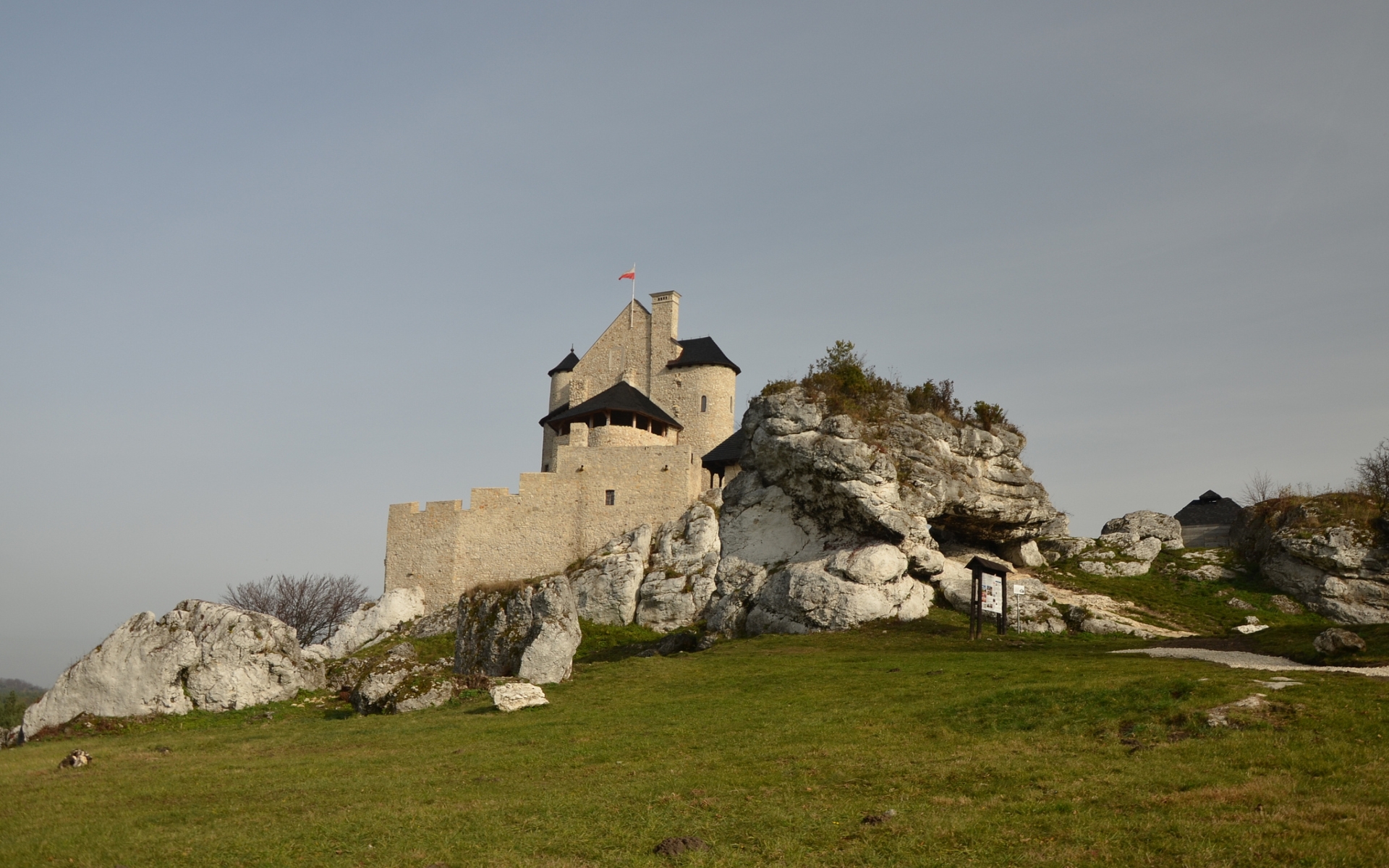 Bobolice Castle Wallpapers