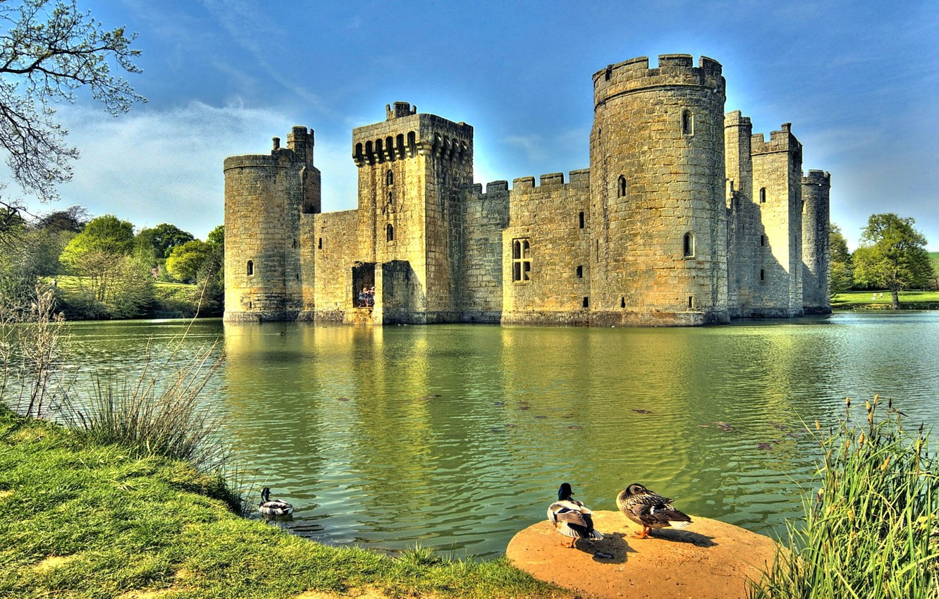 Bodiam Castle Wallpapers