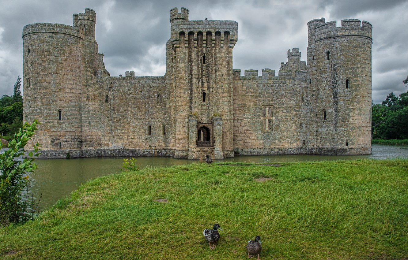 Bodiam Castle Wallpapers