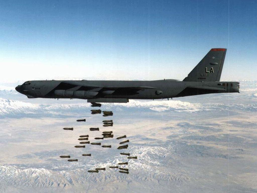 Boeing B-52 Stratofortress Wallpapers