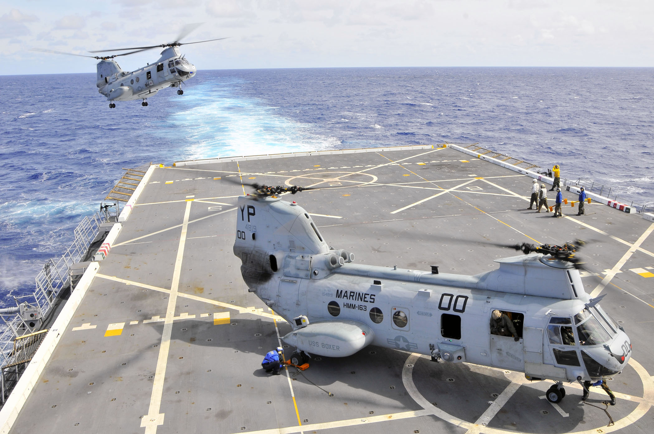 Boeing Vertol Ch-46 Sea Knight Wallpapers