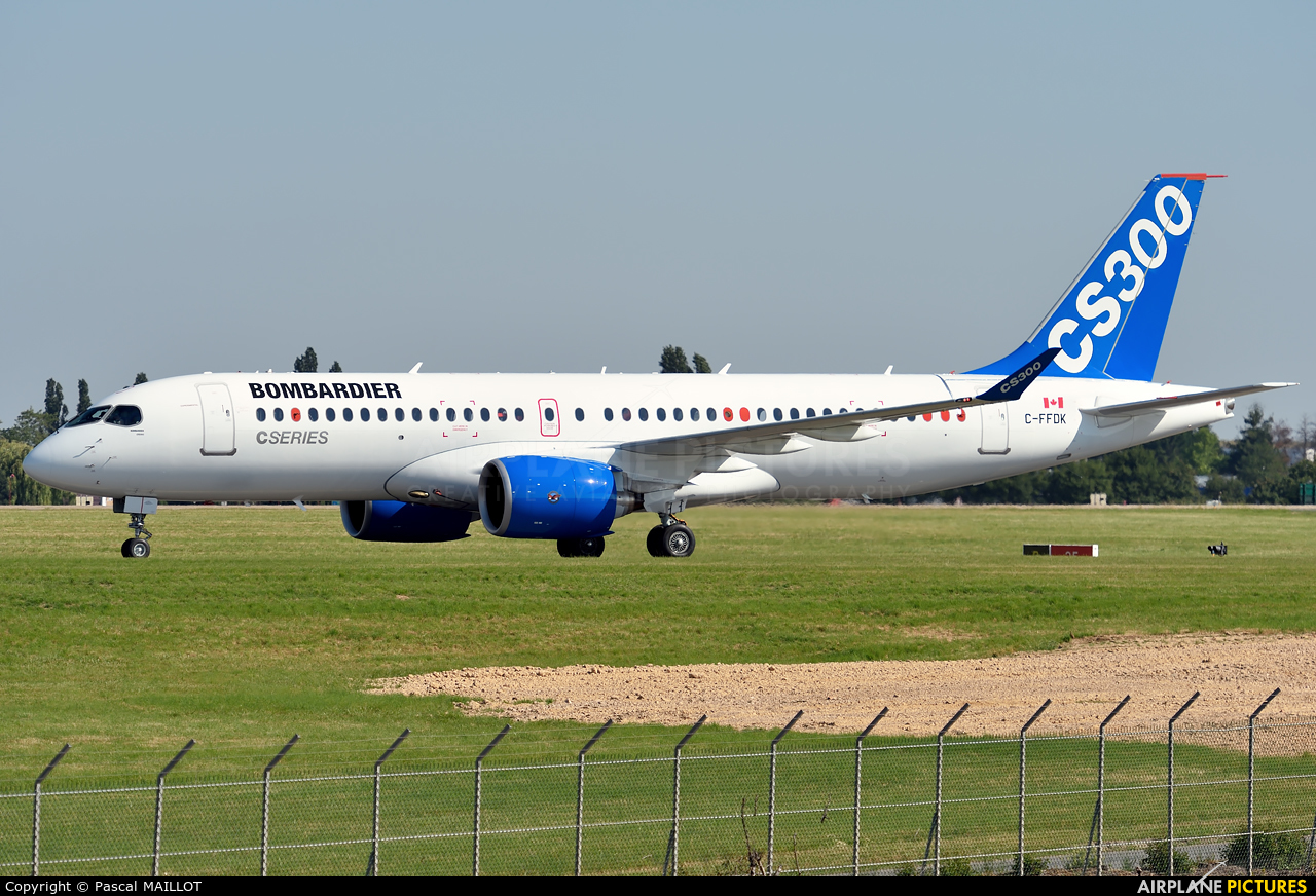 Bombardier Cs300 Wallpapers