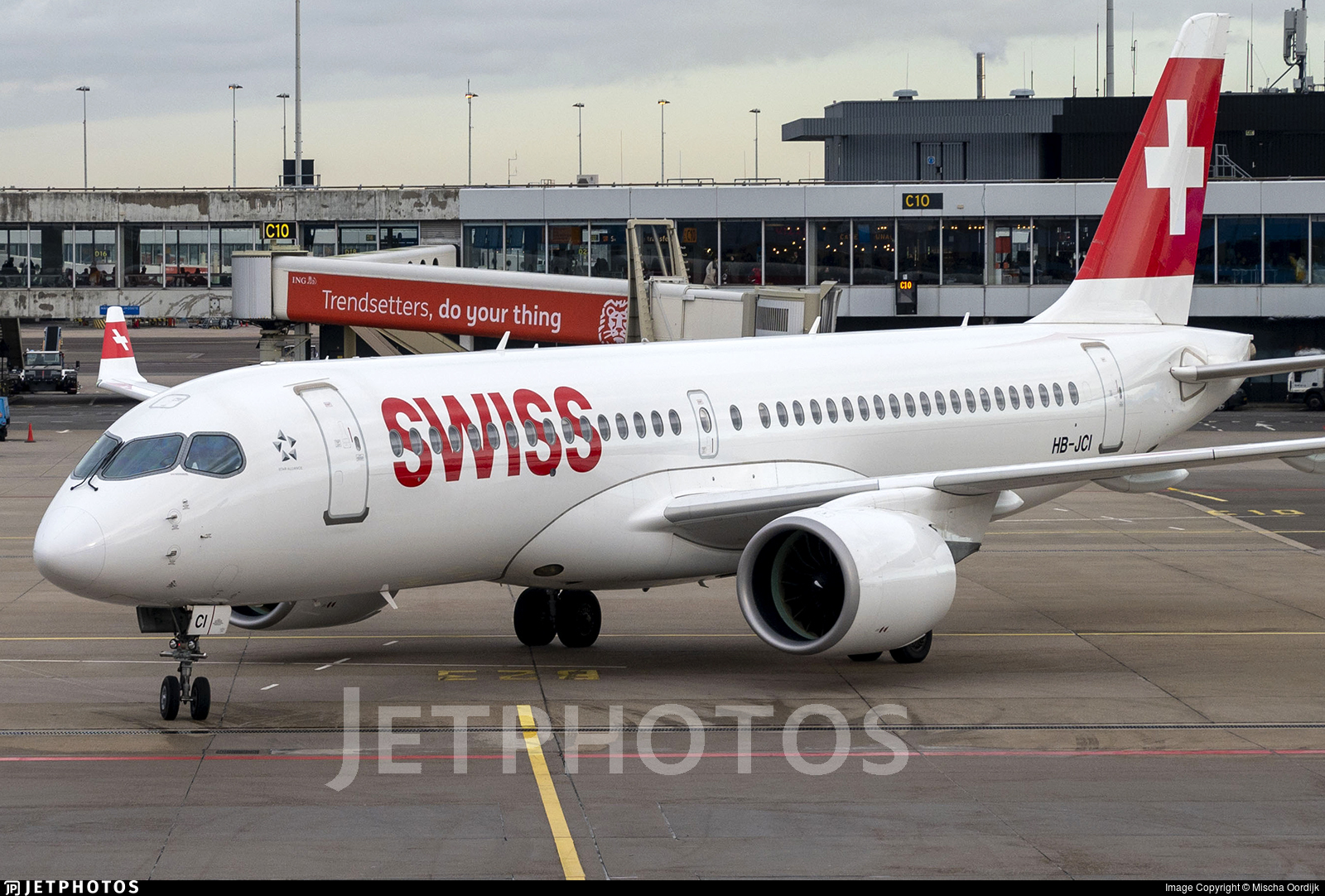 Bombardier Cs300 Wallpapers