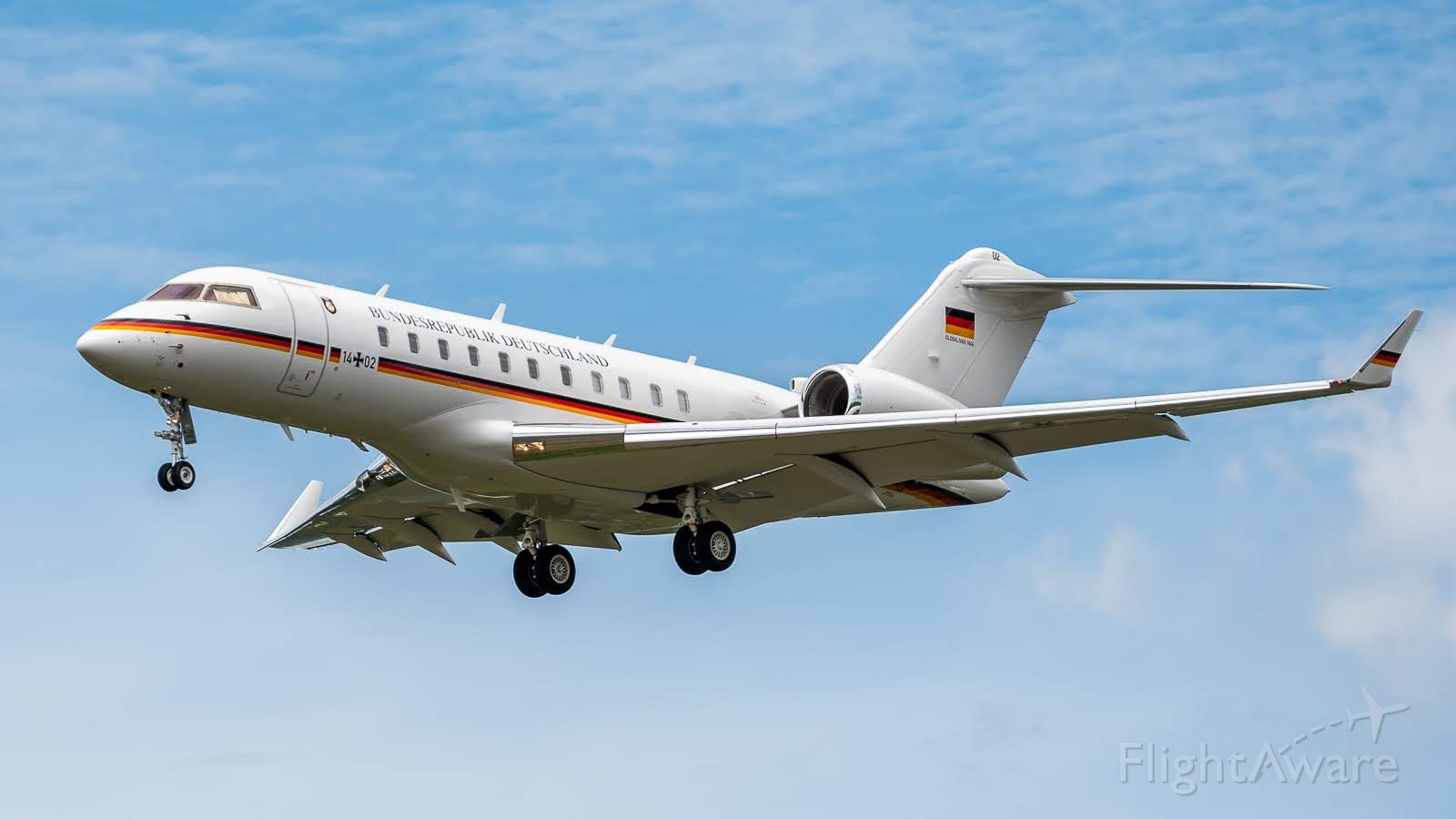 Bombardier Global Express Wallpapers