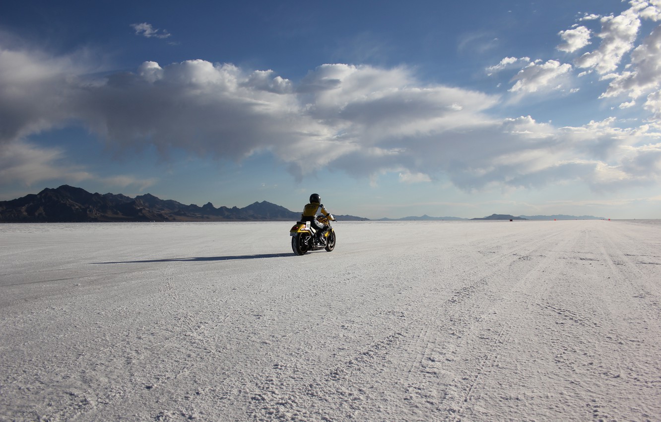 Bonneville Salt Flats Wallpapers