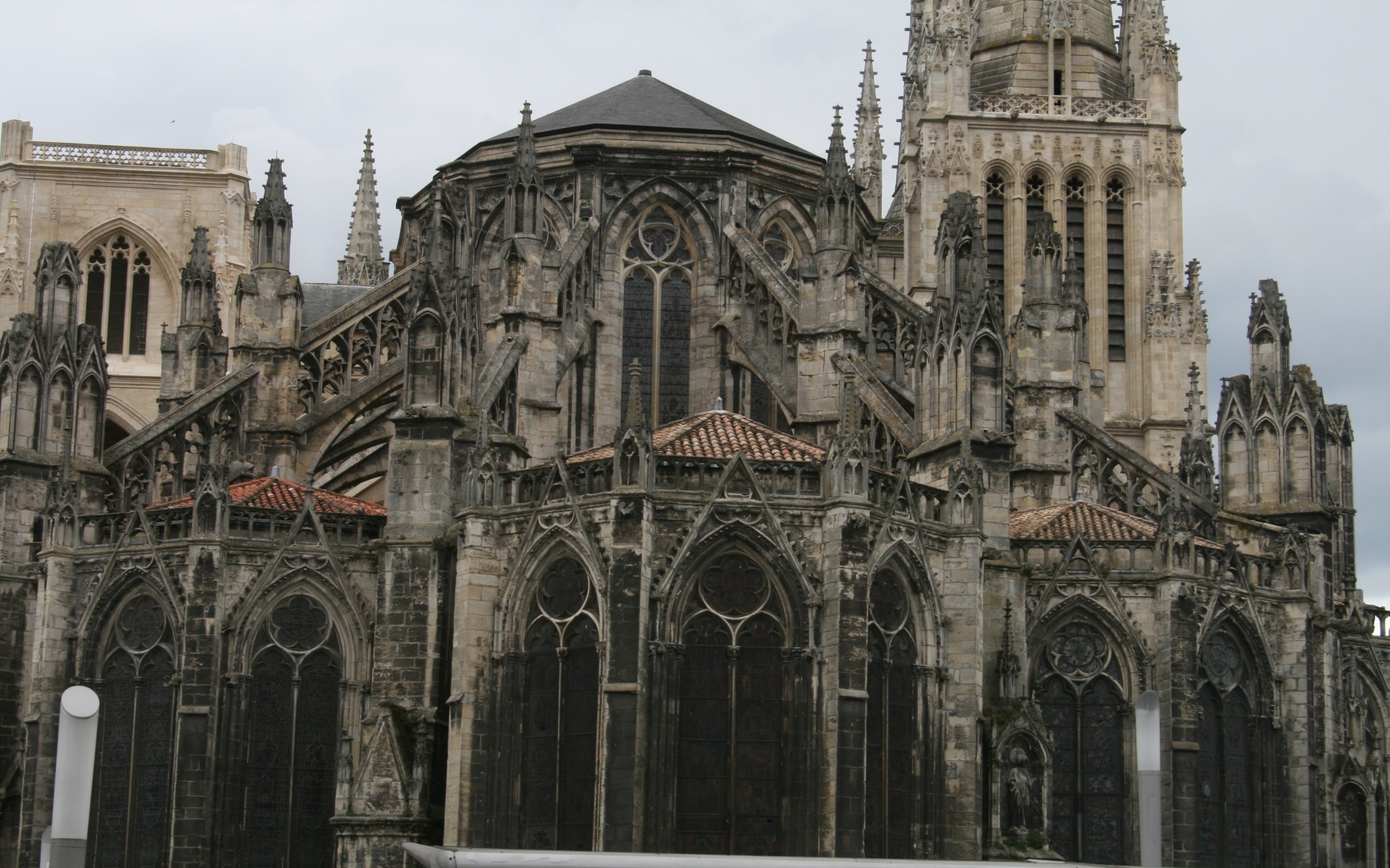 Bordeaux Cathedral Wallpapers