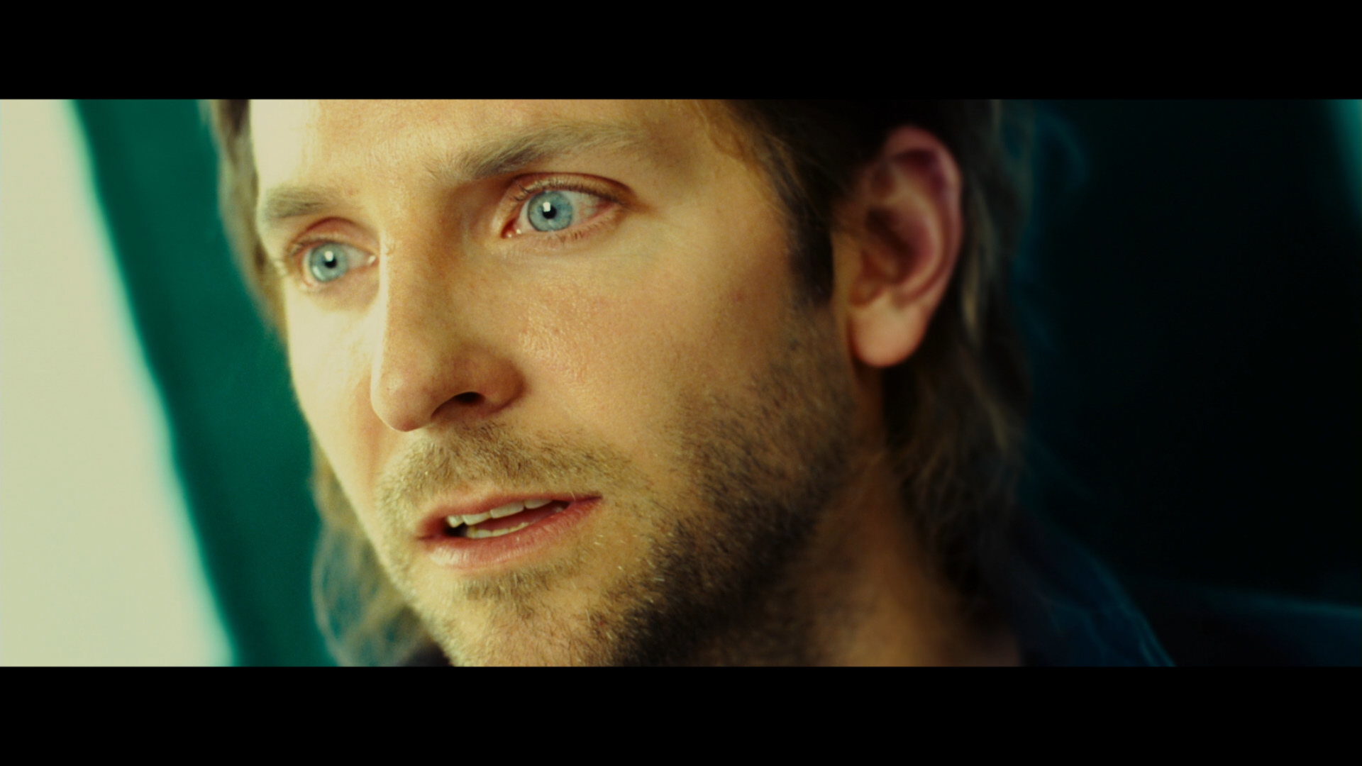 Bradley Cooper Blue Eyes Wallpapers