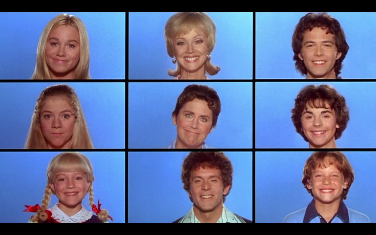 Brady Bunch Background