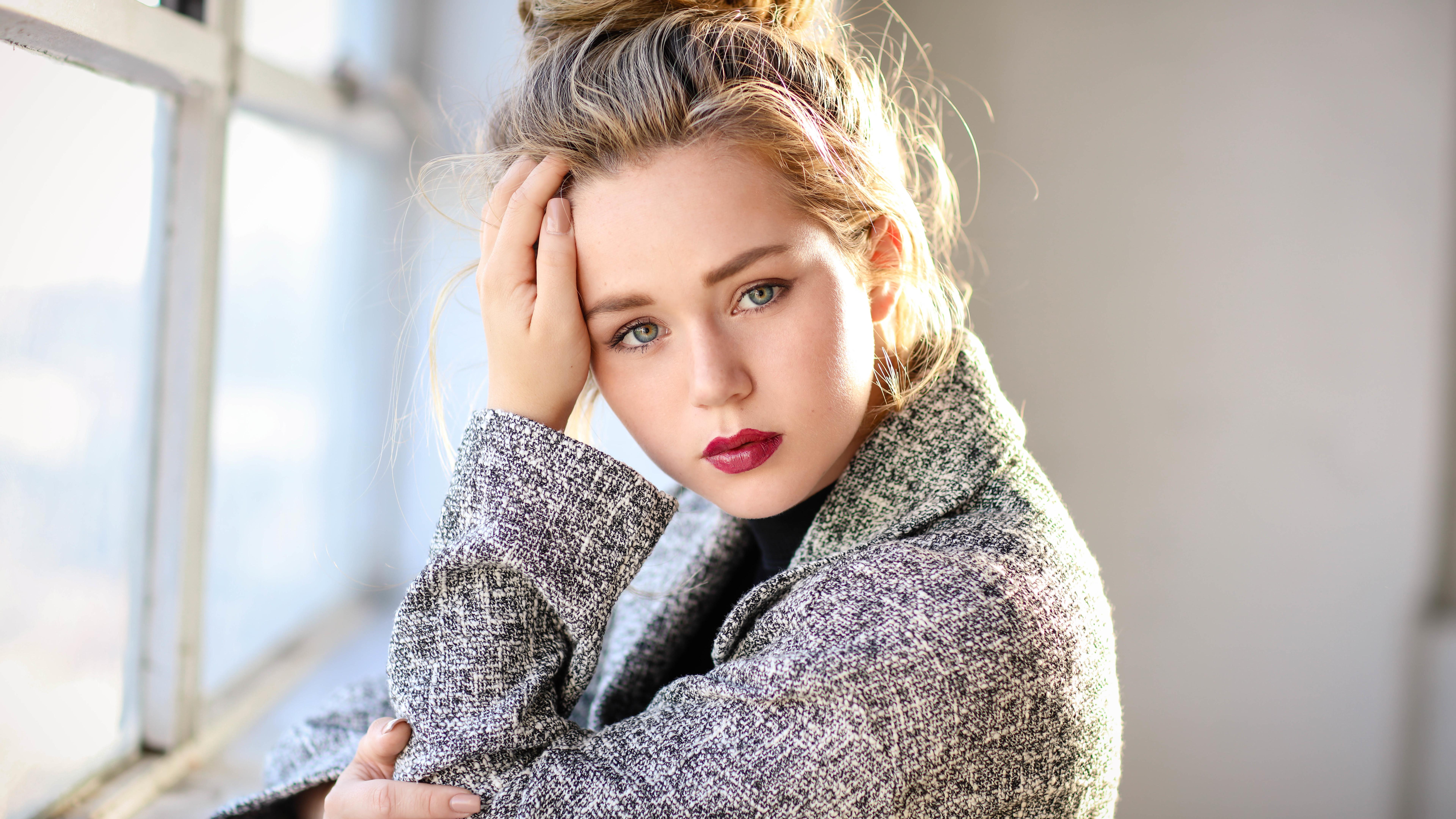 Brec Bassinger Wallpapers