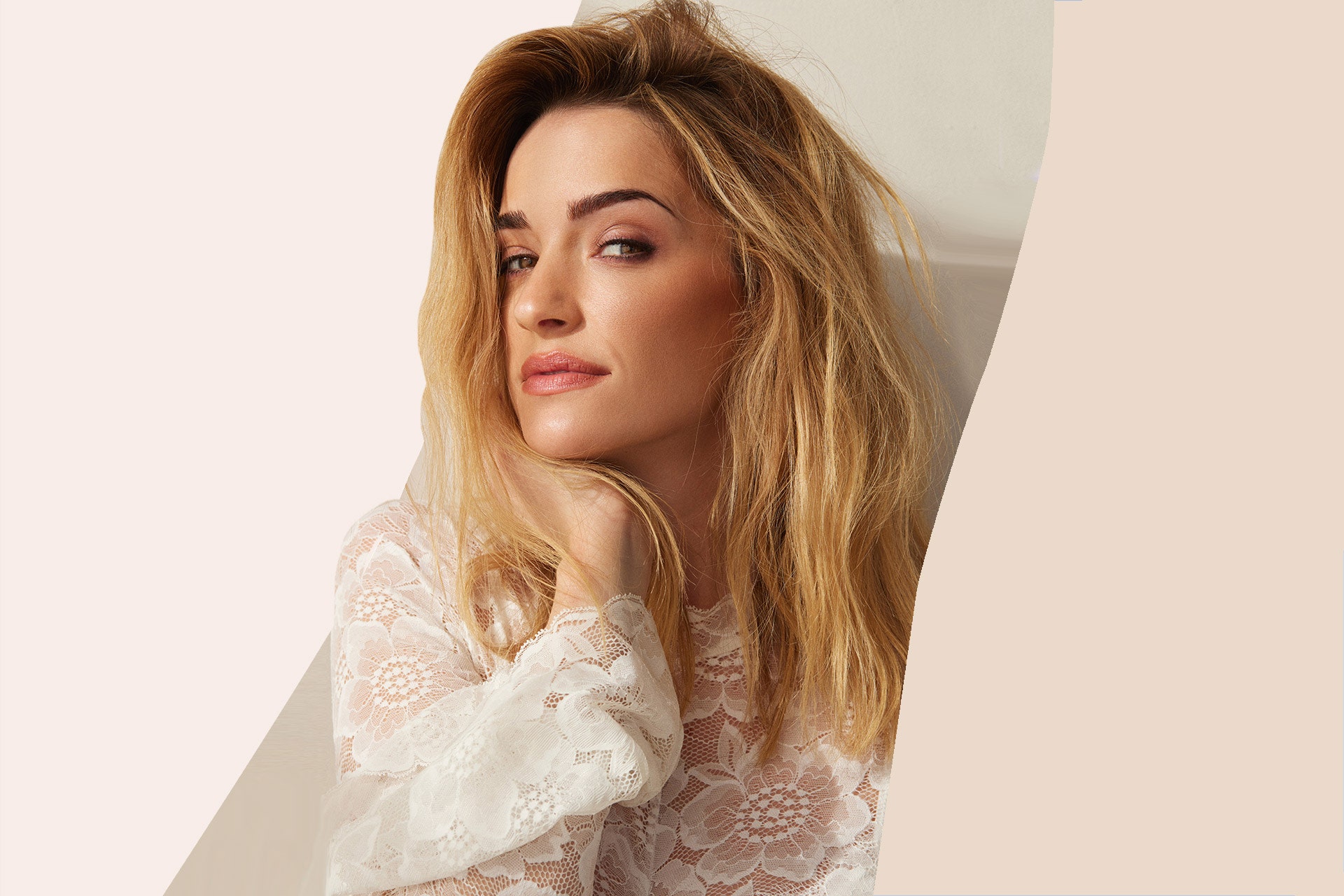 Brianne Howey Wallpapers