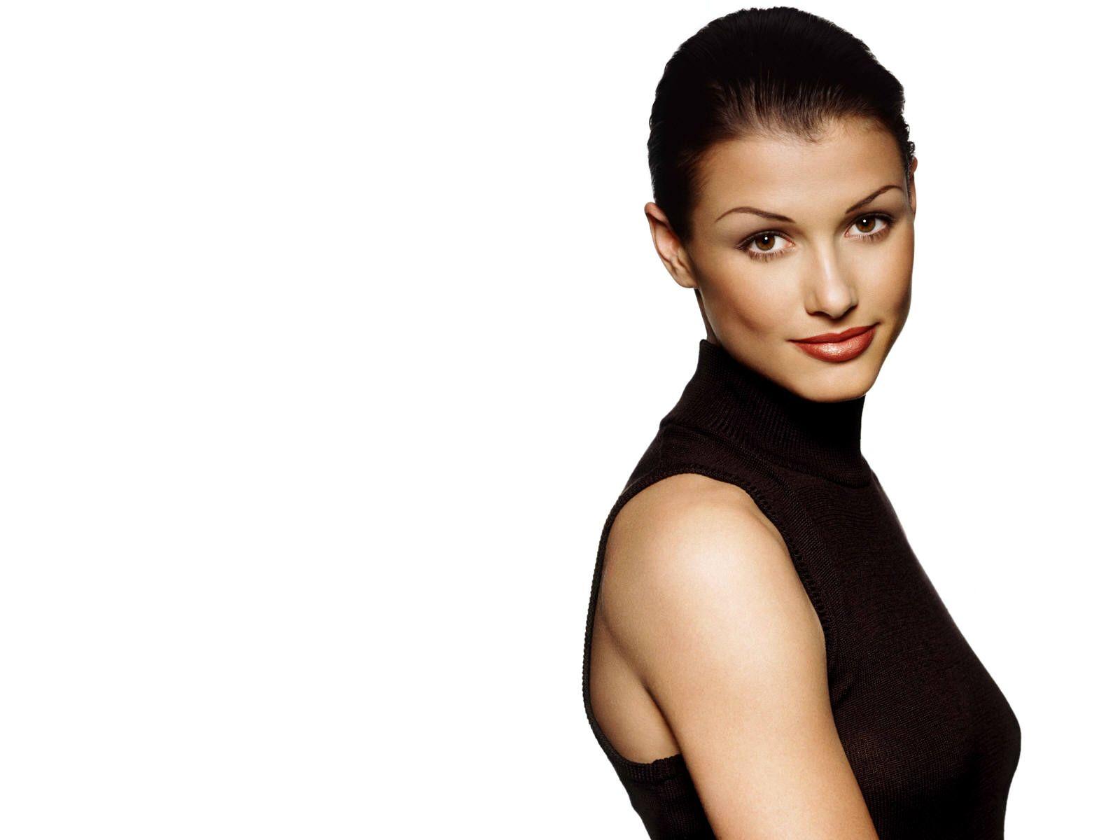 Bridget Moynahan Wallpapers