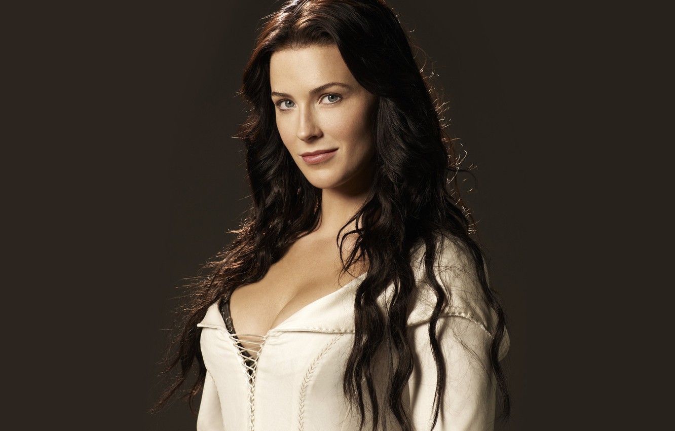 Bridget Regan Wallpapers