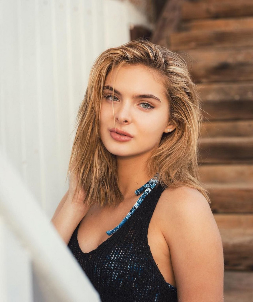 Brighton Sharbino Wallpapers