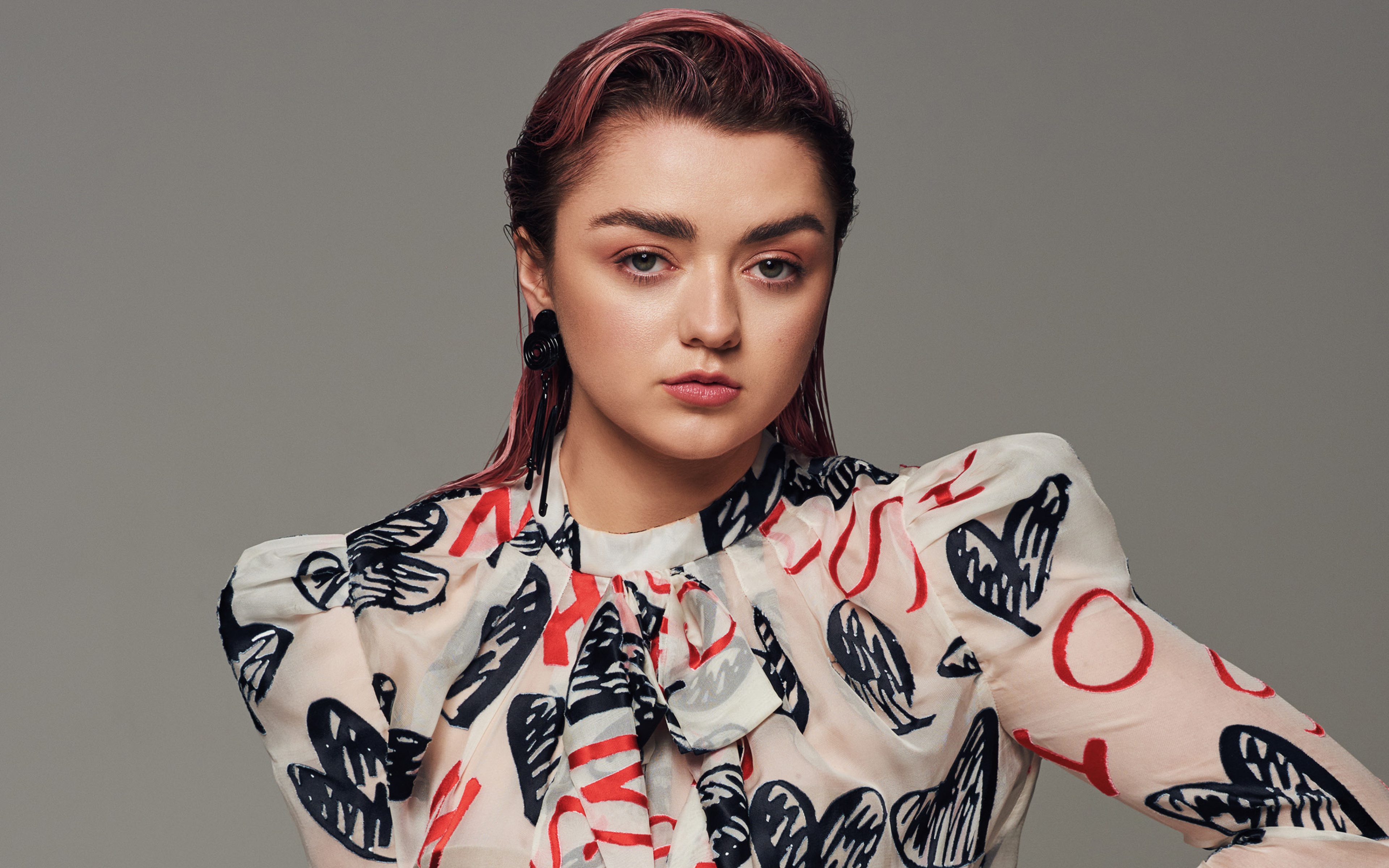 British Maisie Williams Wallpapers