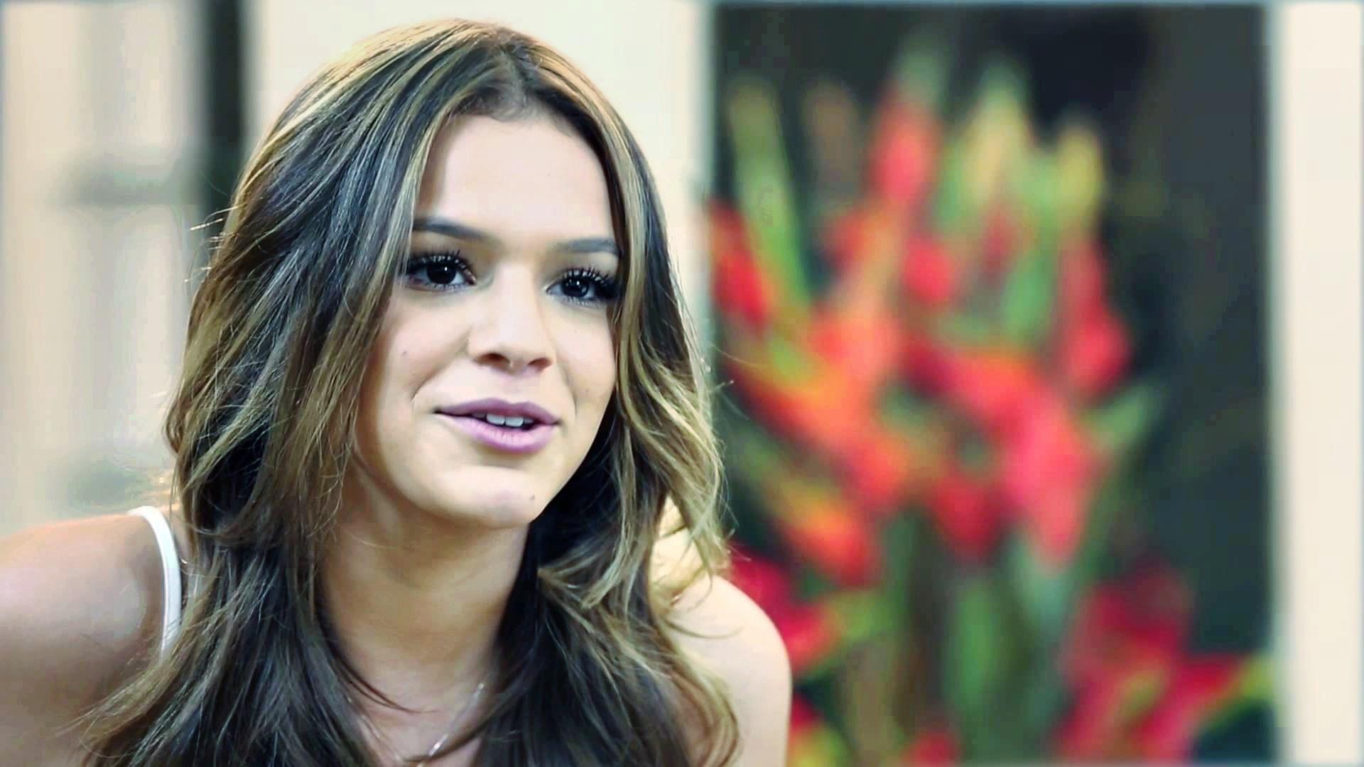 Bruna Marquezine 2019 Wallpapers