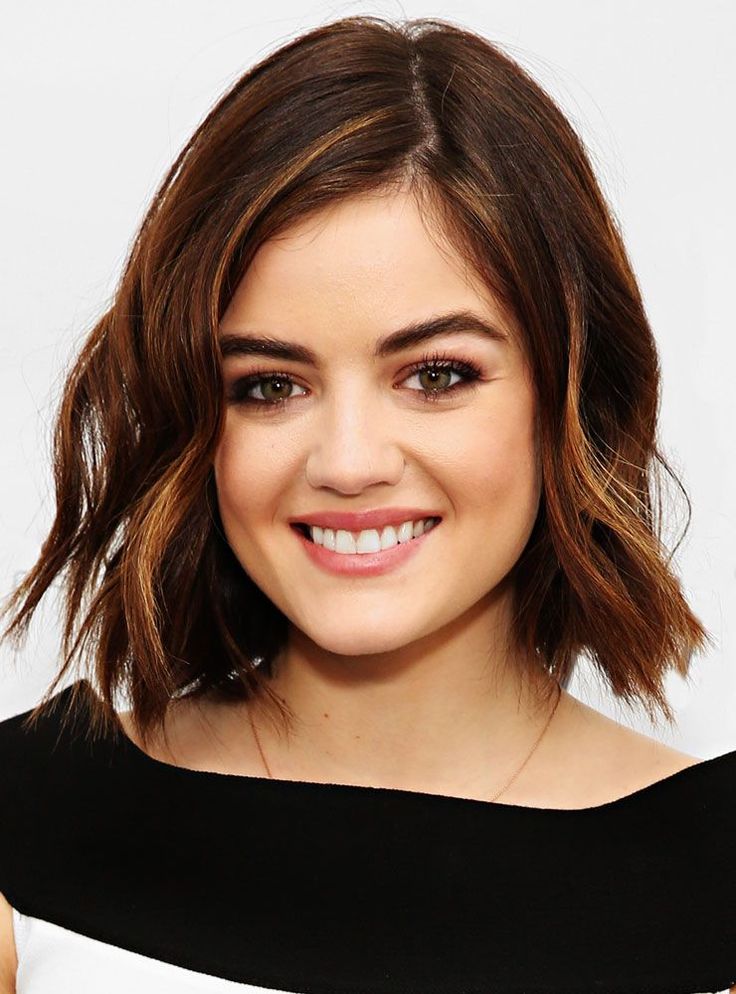 Brunette Lucy Hale Short Hair Wallpapers