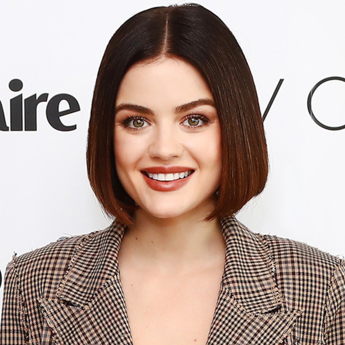 Brunette Lucy Hale Short Hair Wallpapers