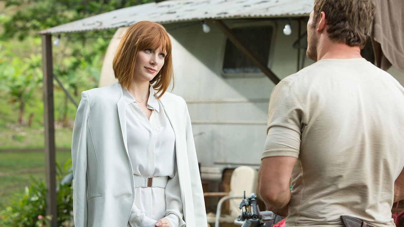 Bryce Dallas Howard In Jurassic World 2018 Wallpapers