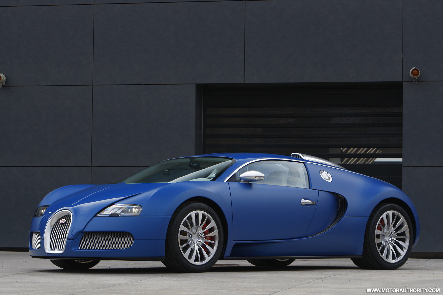 Bugatti Model 100 Wallpapers