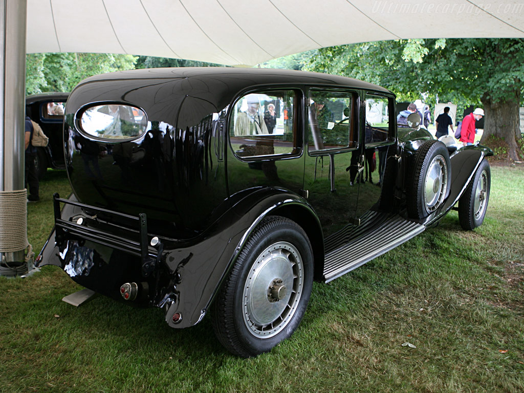 Bugatti Type 41 Wallpapers