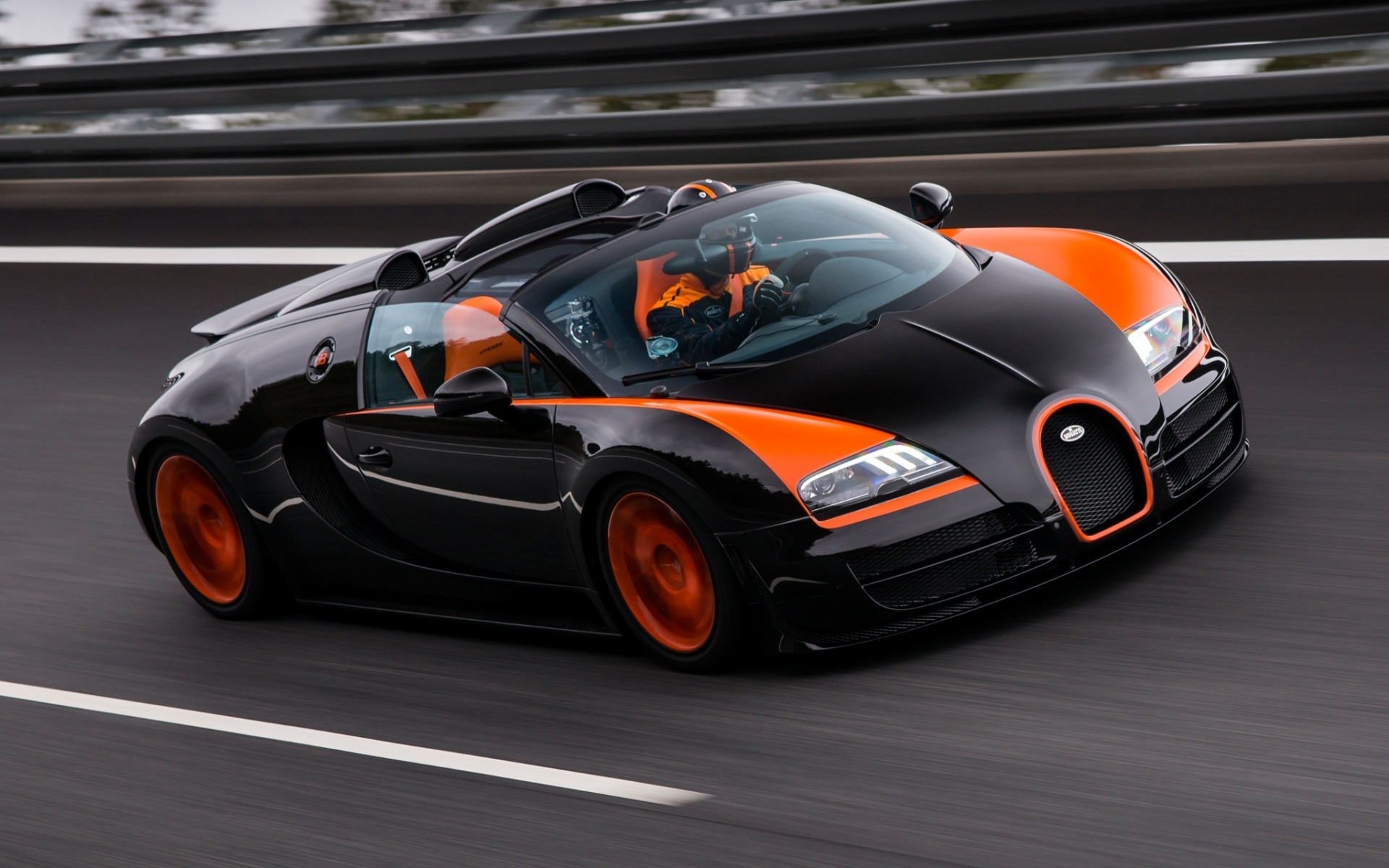 Bugatti Veyron 16-4 Super Sport Wallpapers