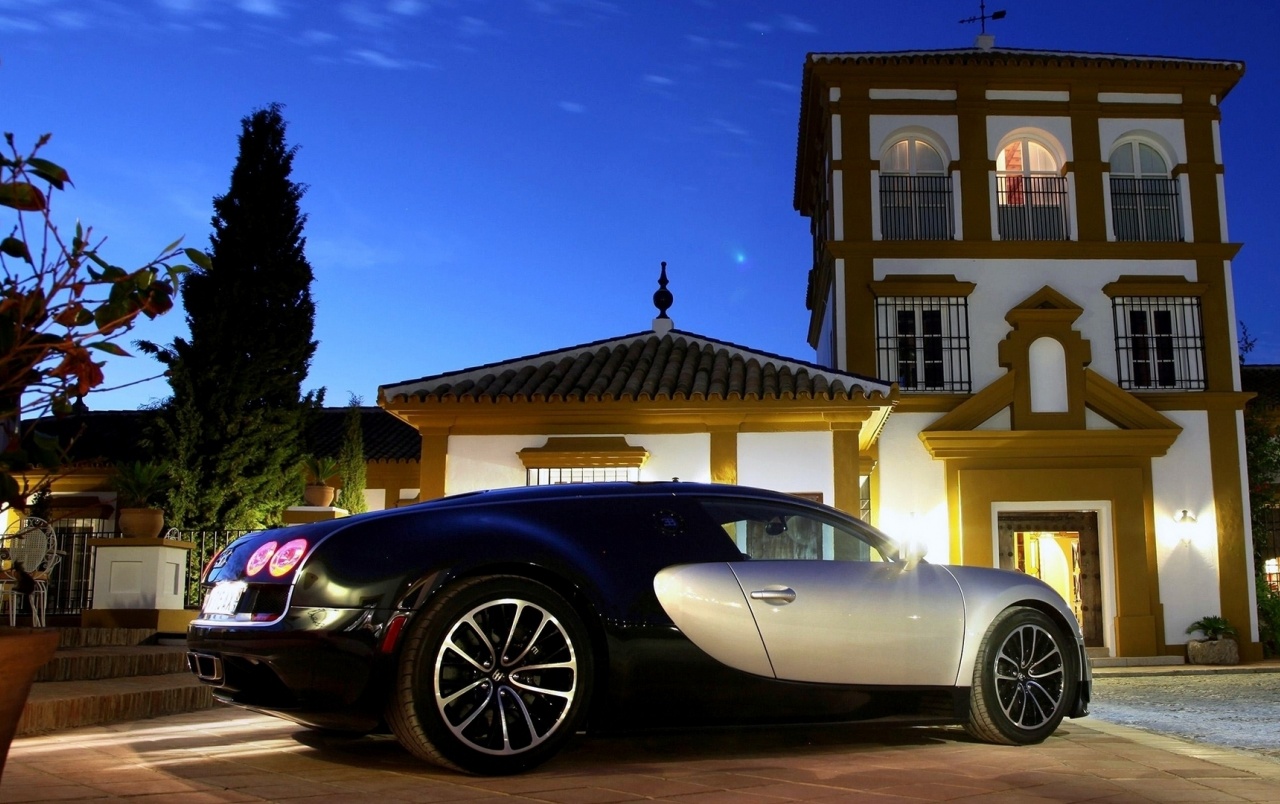 Bugatti Veyron 16.4 Grand Sport Wallpapers