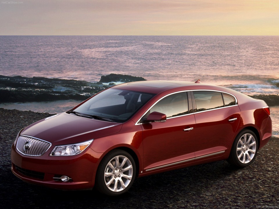 Buick Lacrosse Wallpapers