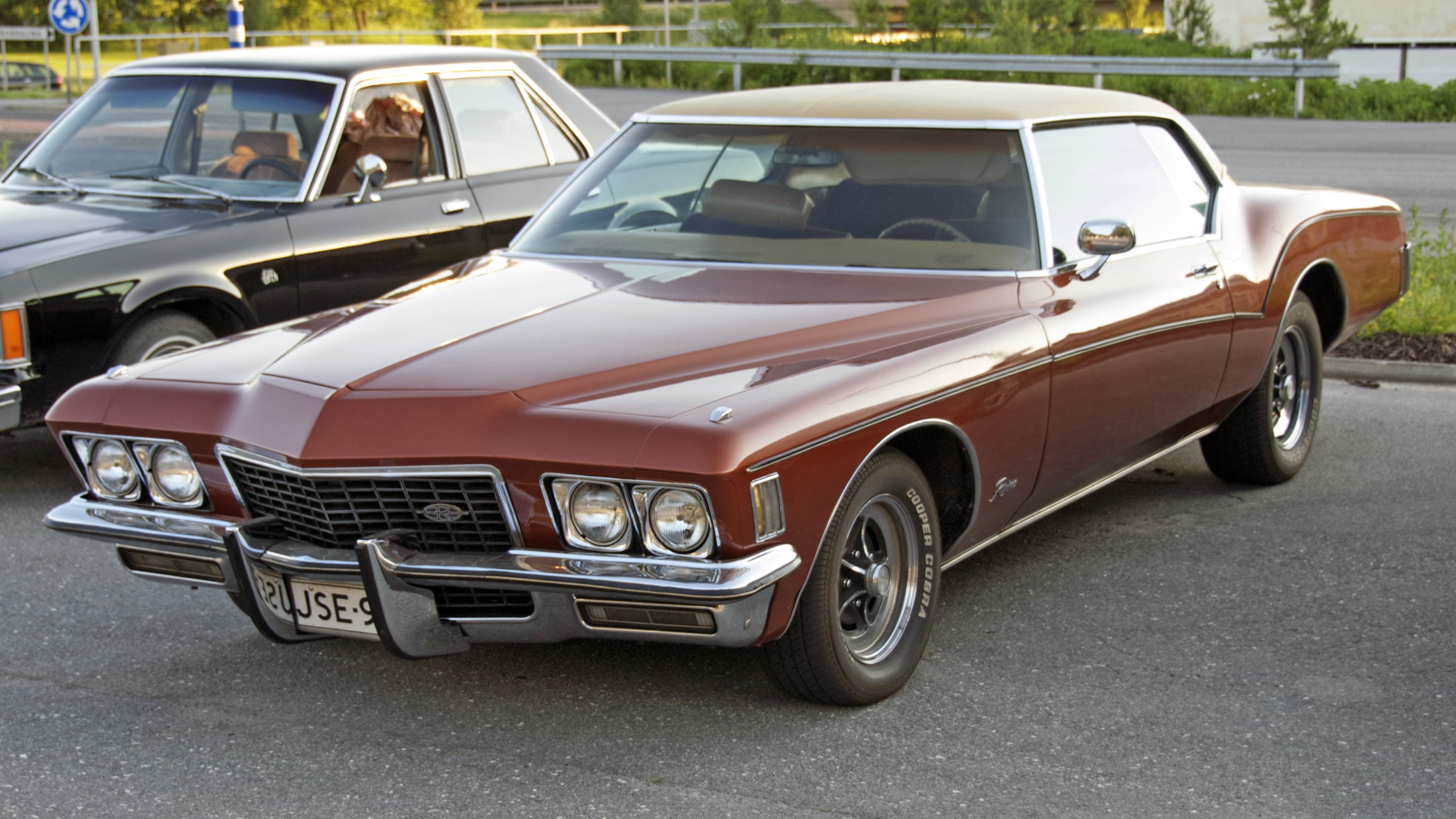 Buick Riviera T-Type Wallpapers