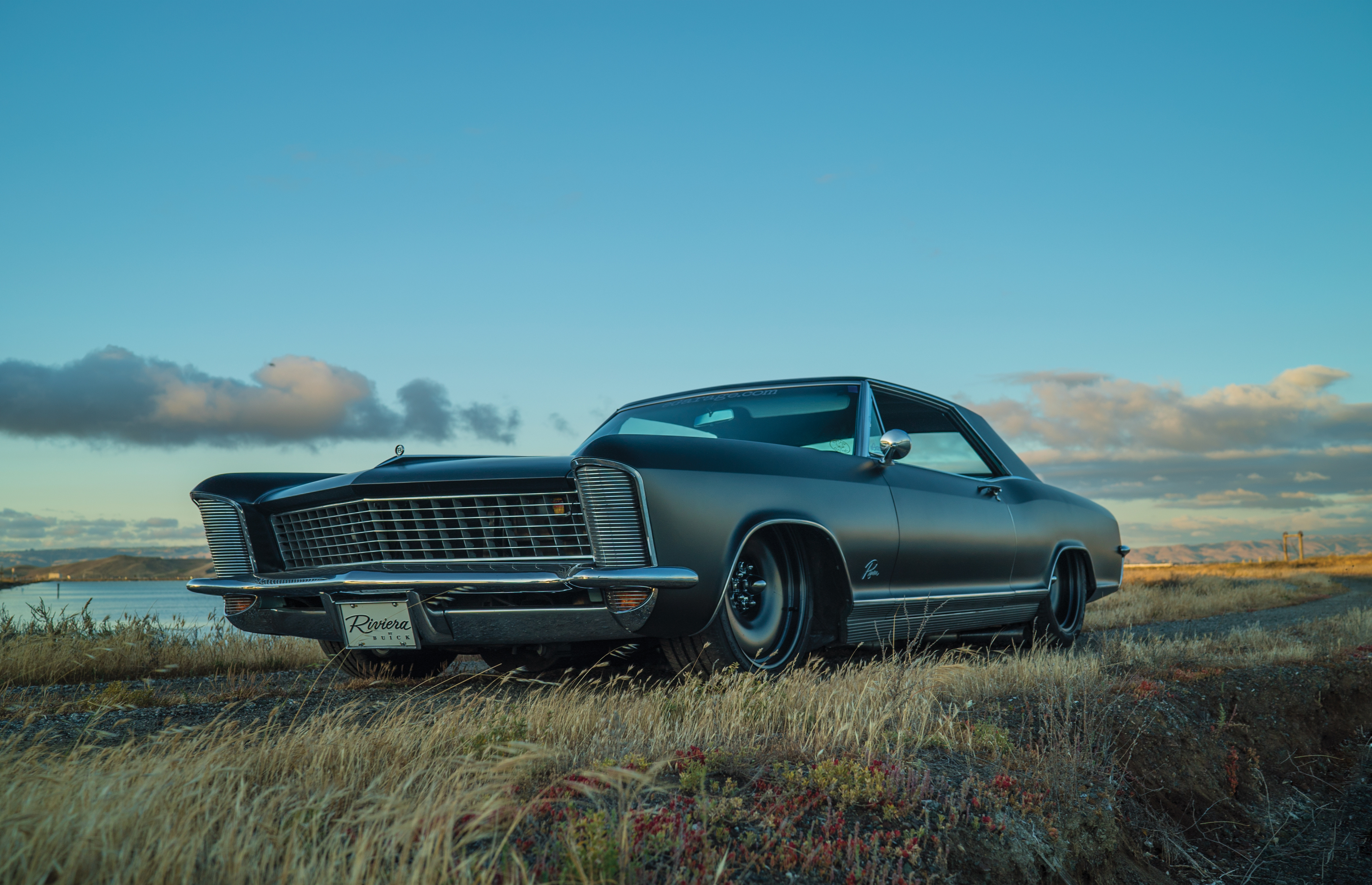 Buick Riviera Wallpapers