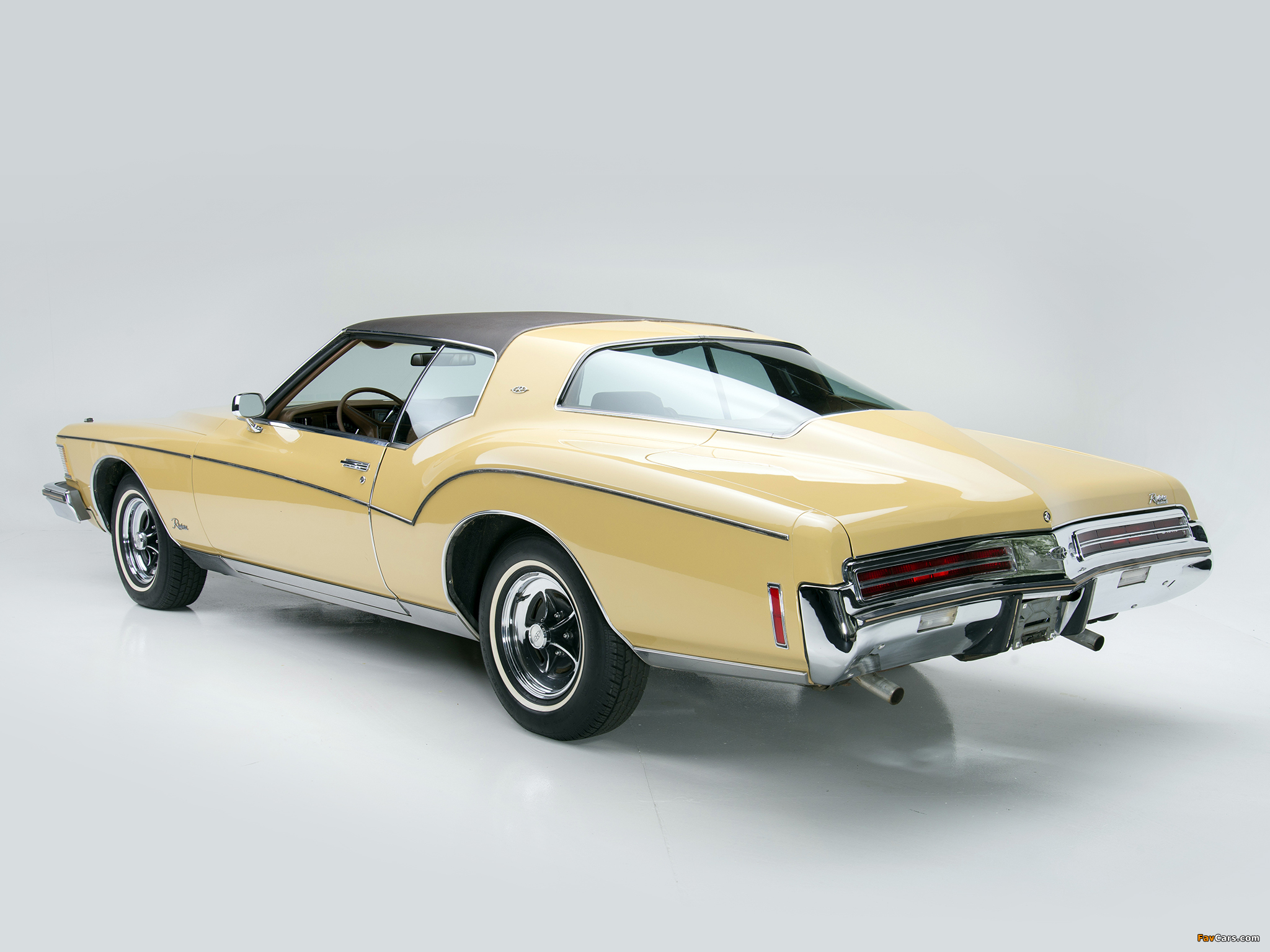 Buick Riviera Wallpapers