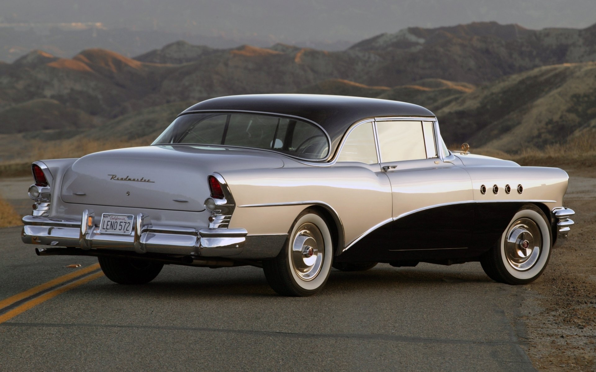 Buick Roadmaster Wallpapers