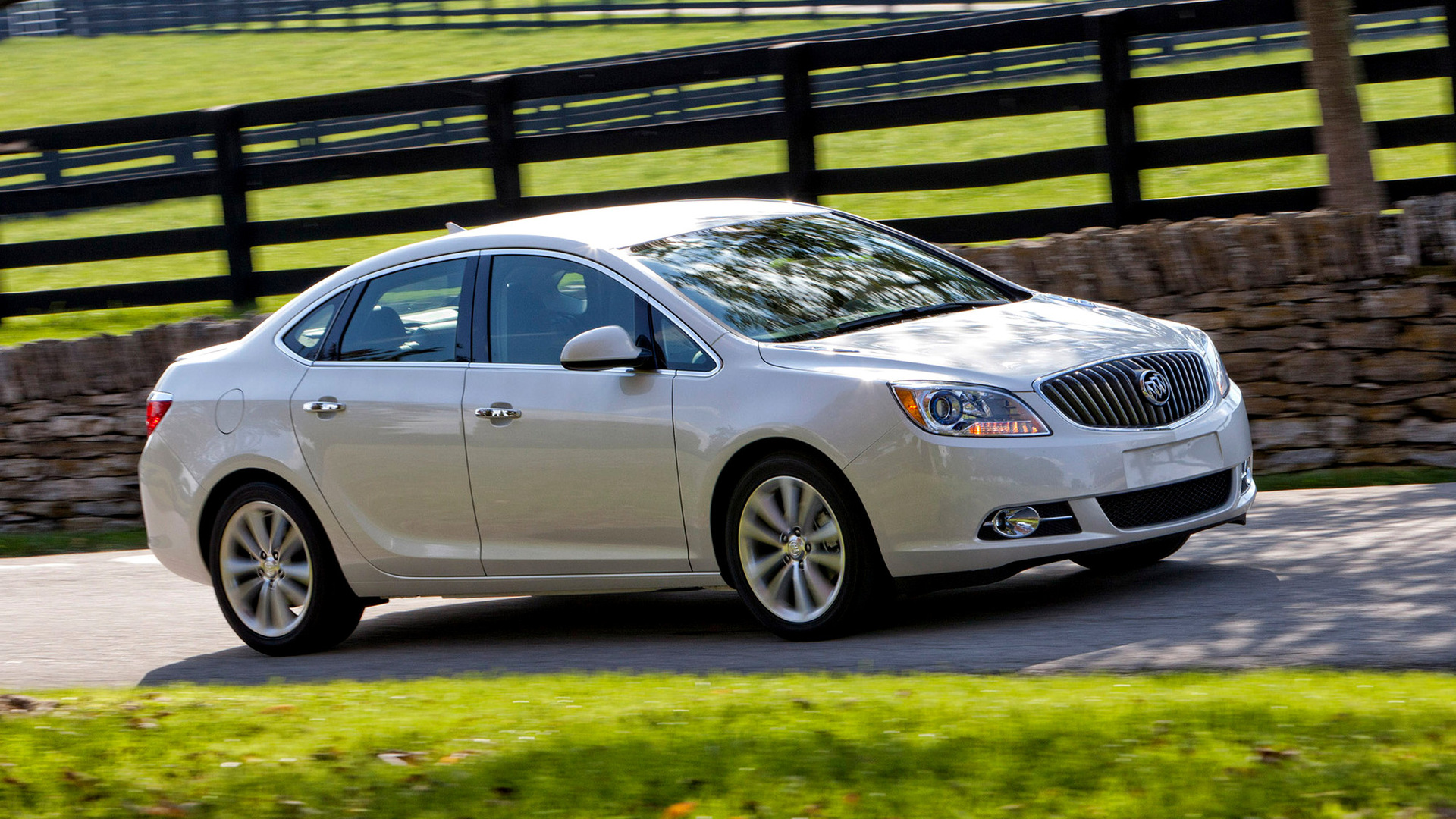 Buick Verano Turbo Wallpapers