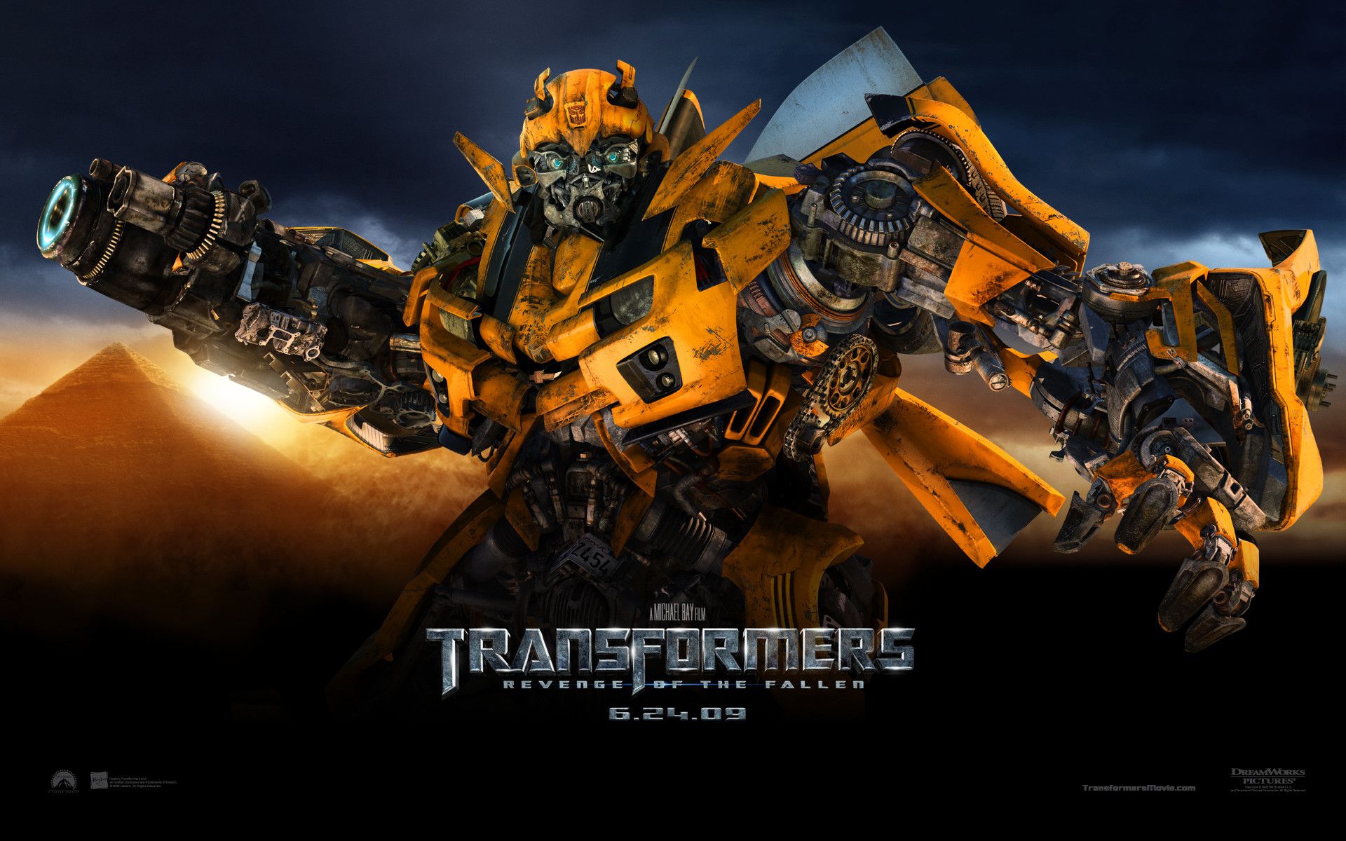 Bumblebee 2018 Comic Con Movie Poster Wallpapers