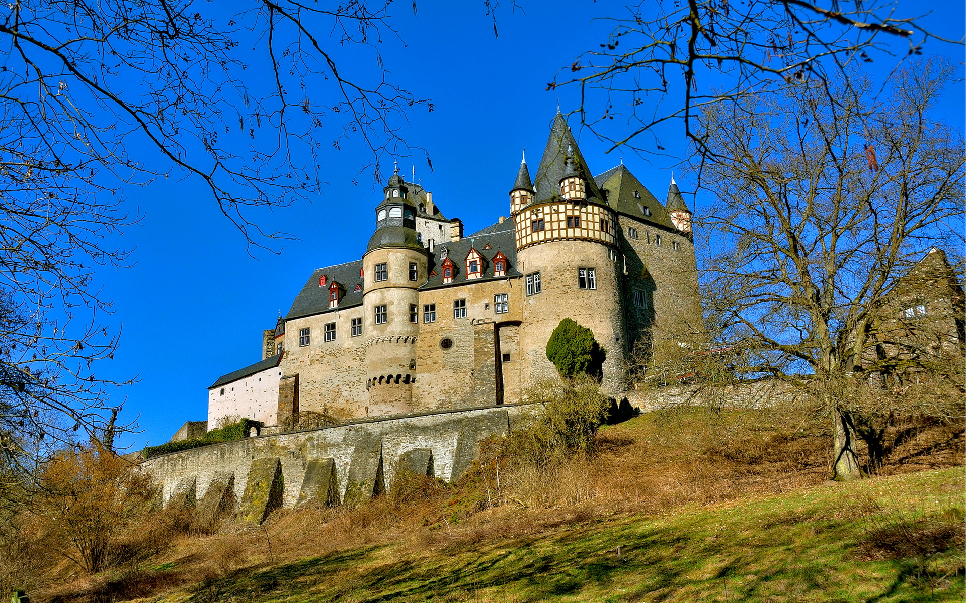Burresheim Castle Wallpapers
