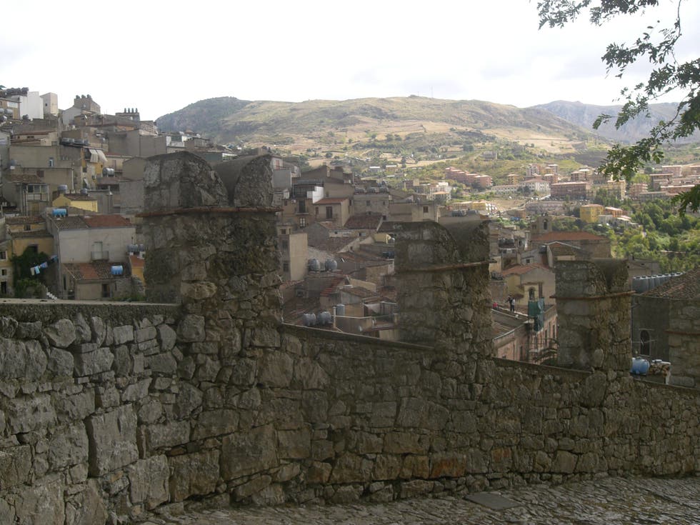 Caccamo Wallpapers