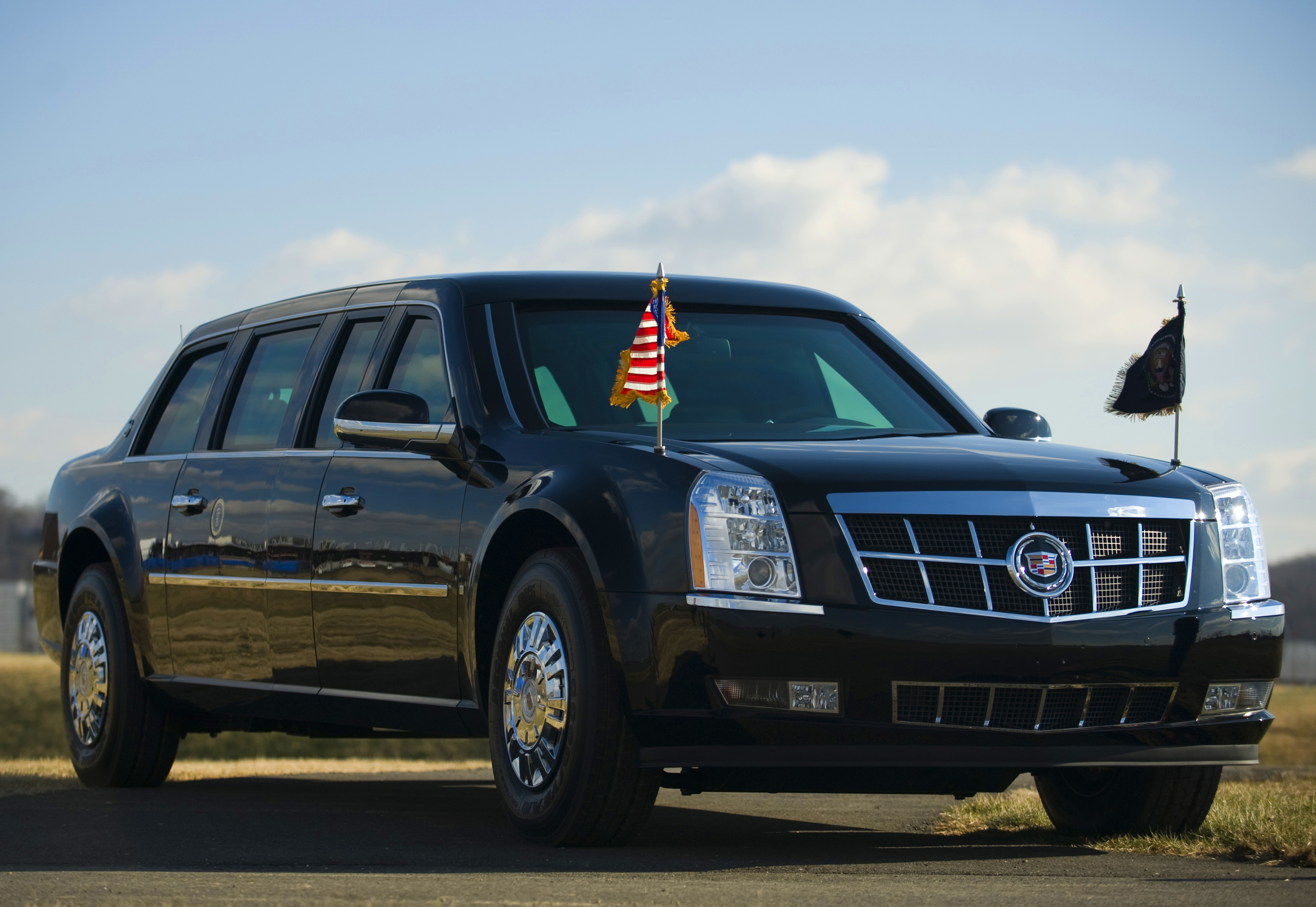 Cadilac Presidential Limousine Wallpapers