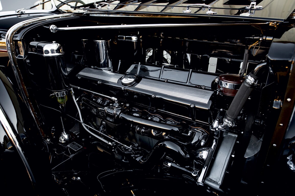 Cadillac V16 Fleetwood Wallpapers