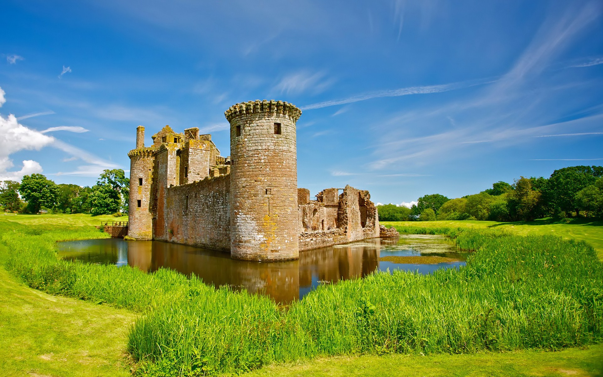 Caerlaverock Castle Wallpapers