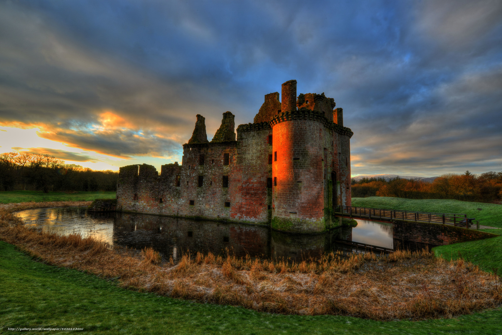 Caerlaverock Castle Wallpapers