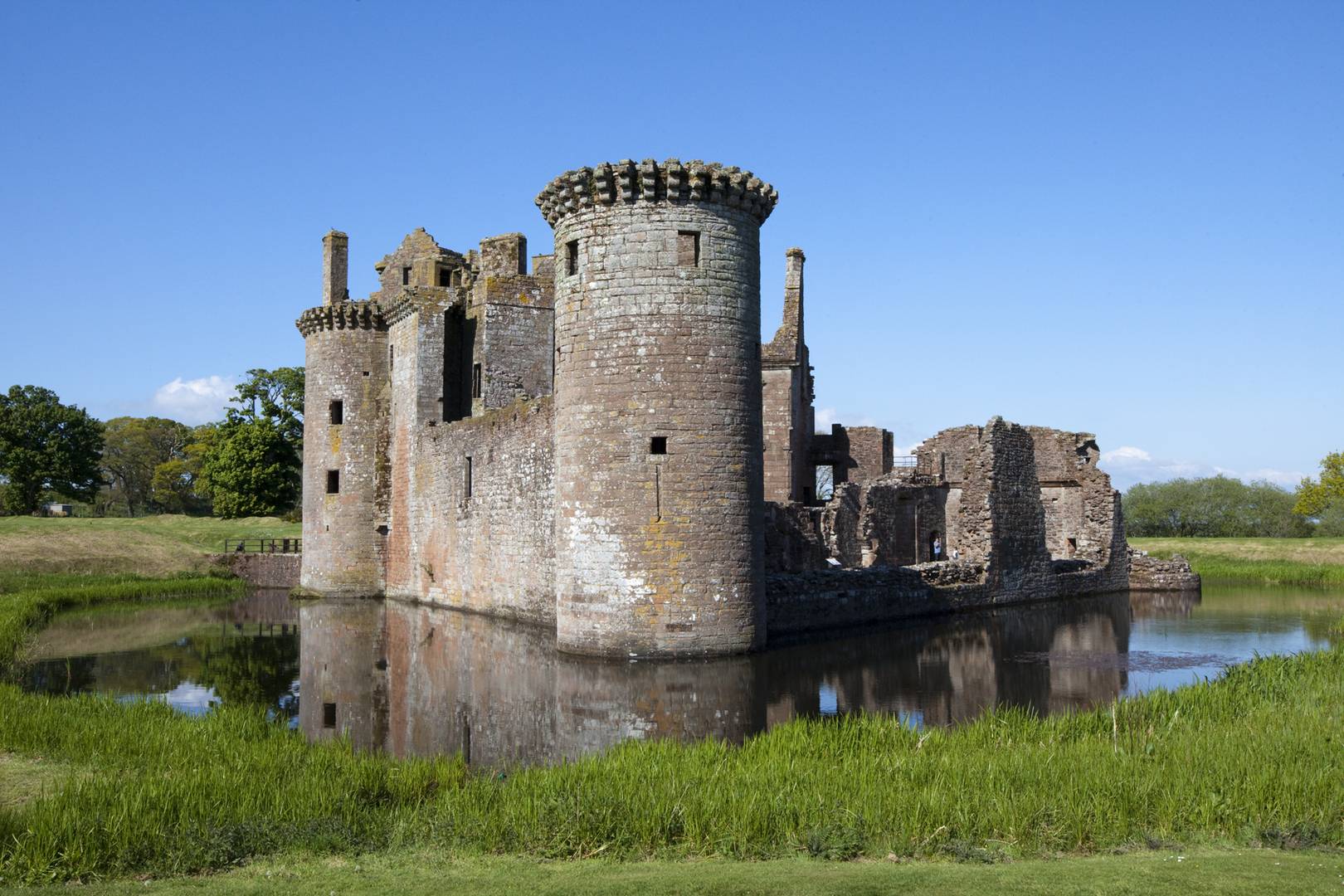 Caerlaverock Castle Wallpapers