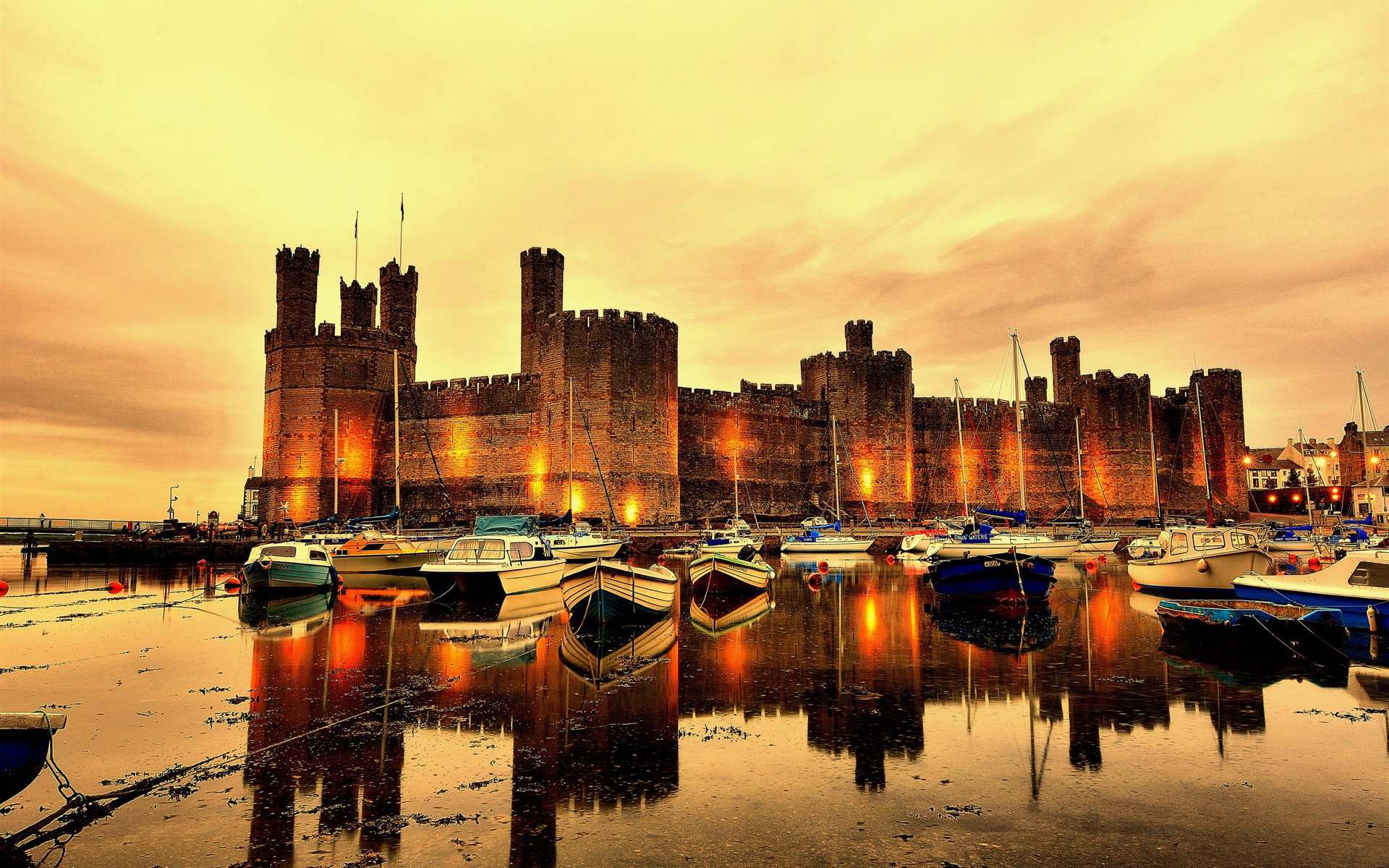 Caernarfon Castle Wallpapers