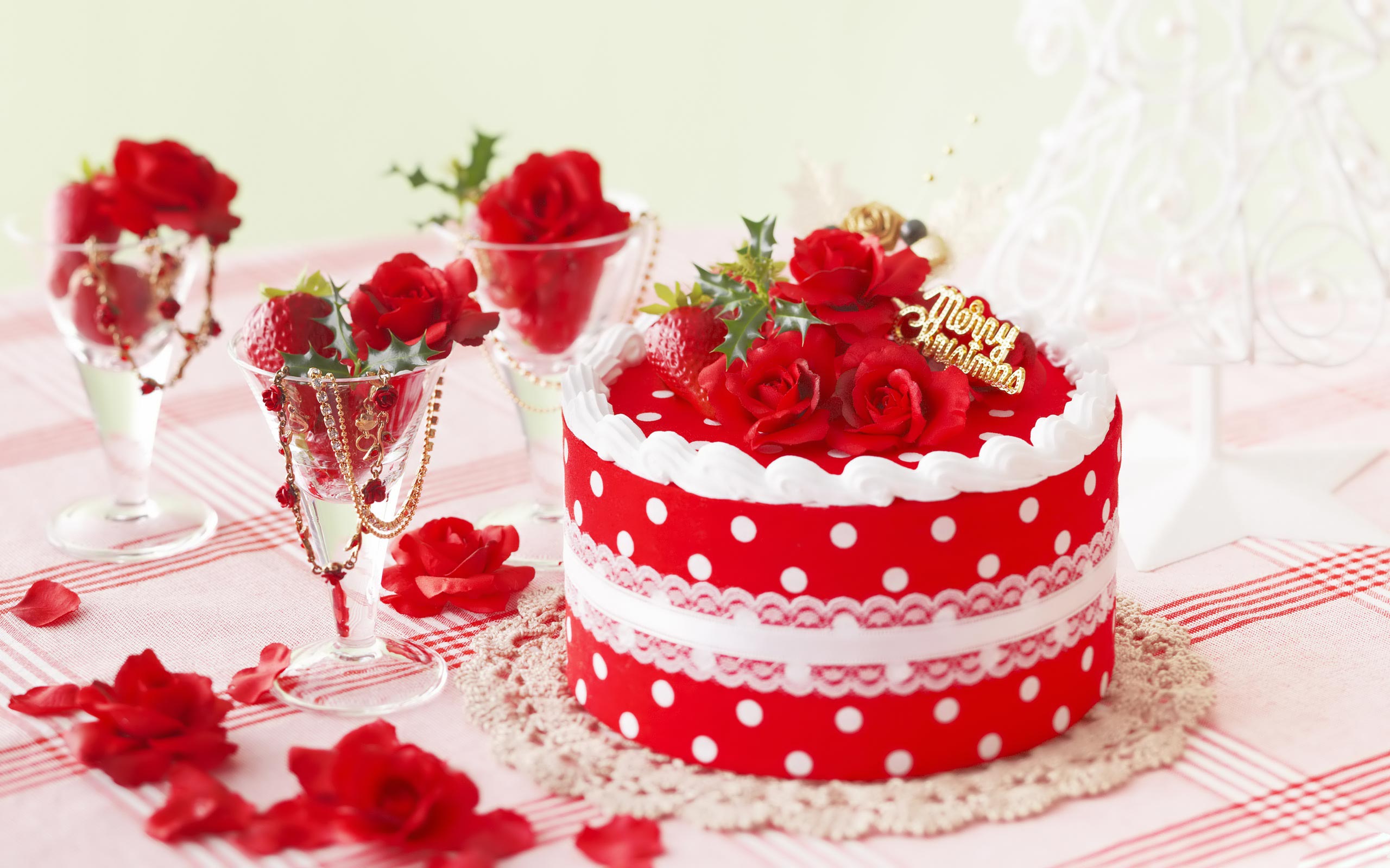 Cakes Wallpapers