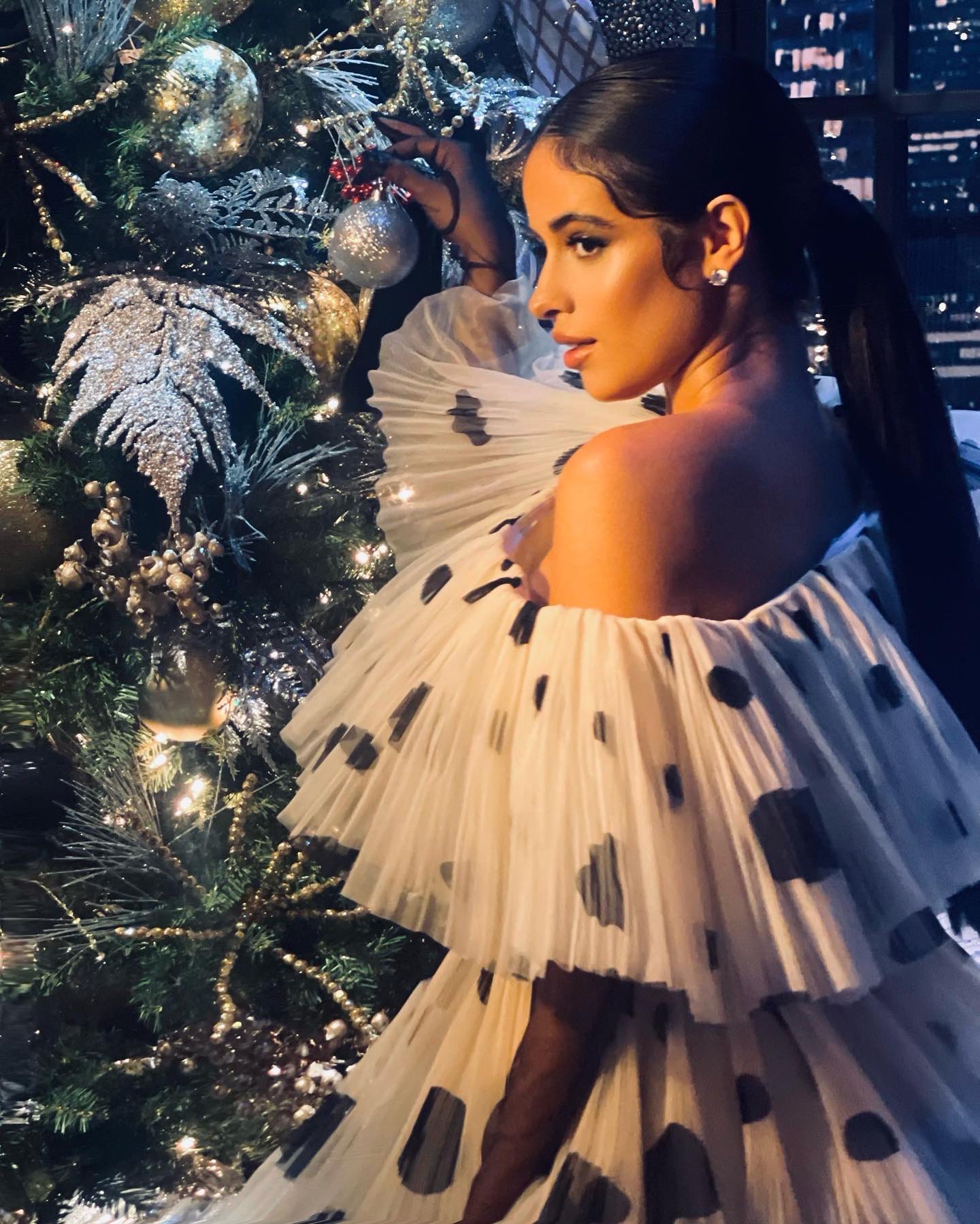 Camila Cabello Christmas Wallpapers
