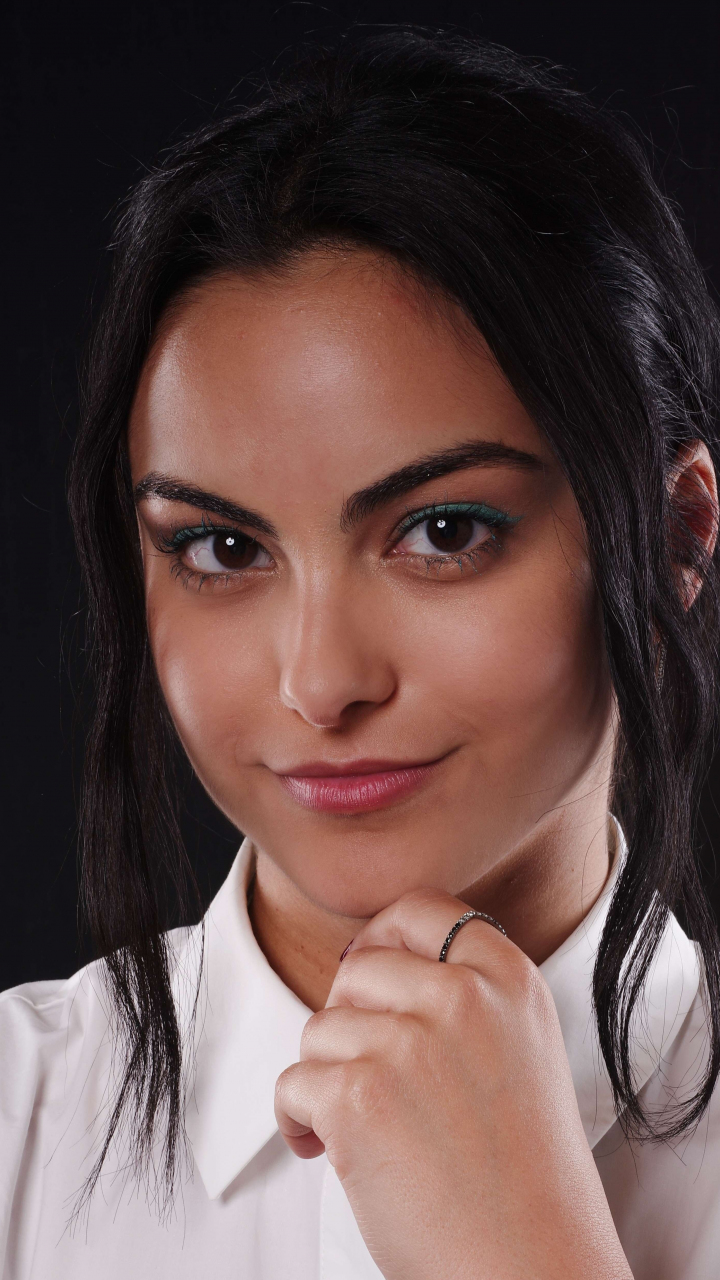 Camila Mendes Smiling Wallpapers