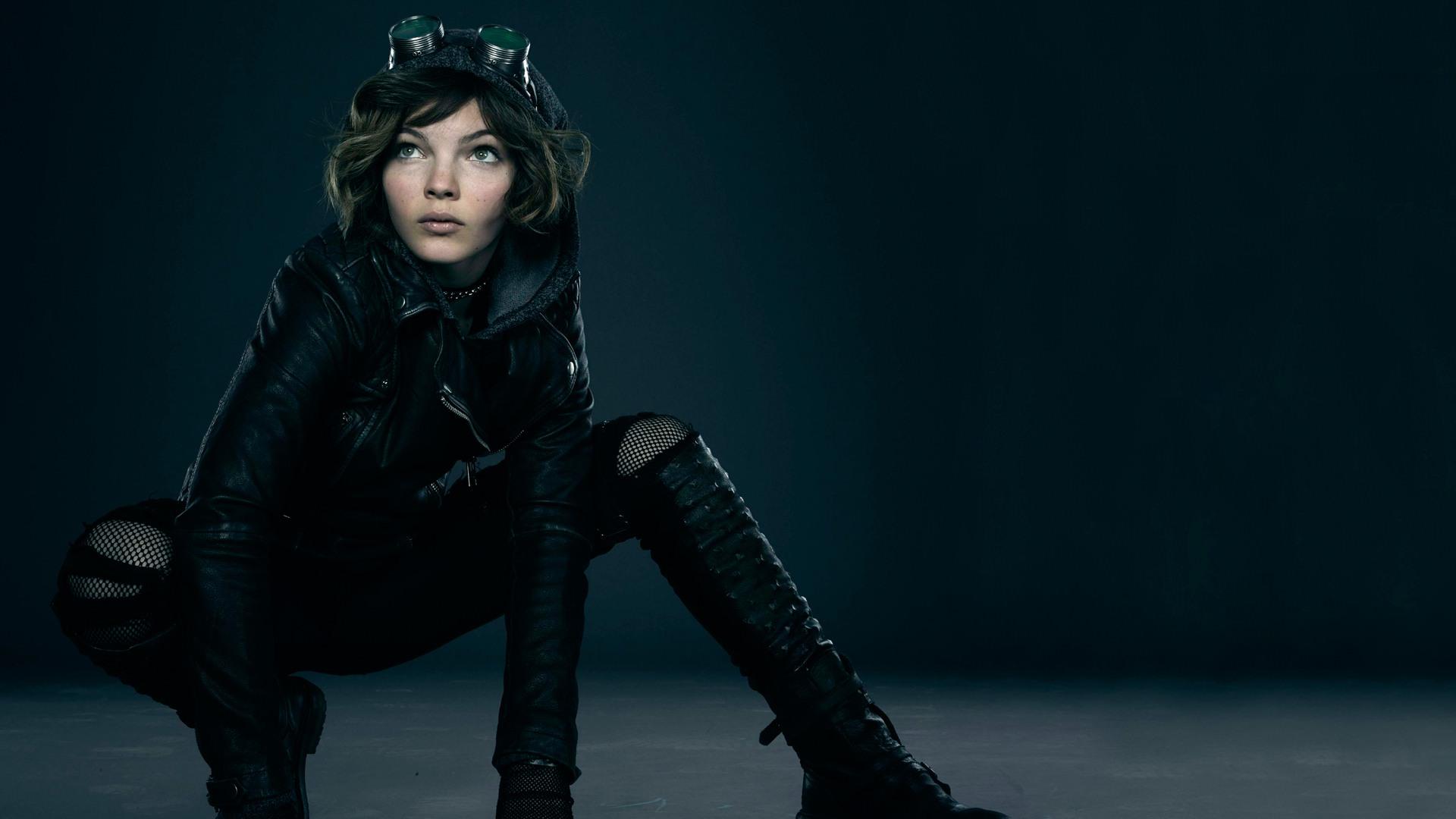 Camren Bicondova 2017 Wallpapers