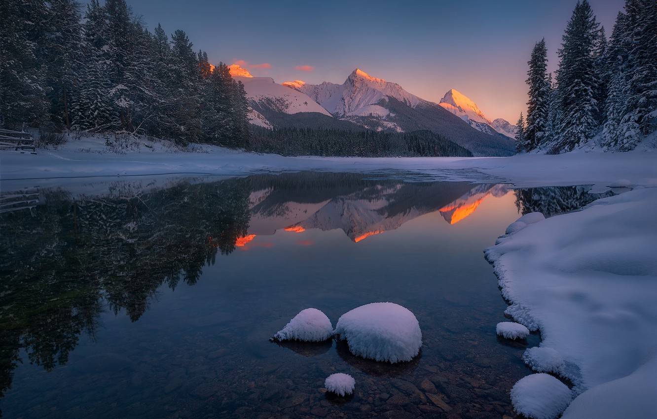 Canada Canadian Rockies In Winter Wallpapers