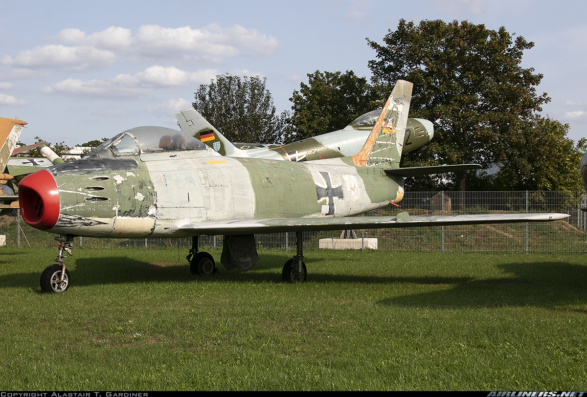 Canadair Cl-13A Sabre Mk.5 Wallpapers